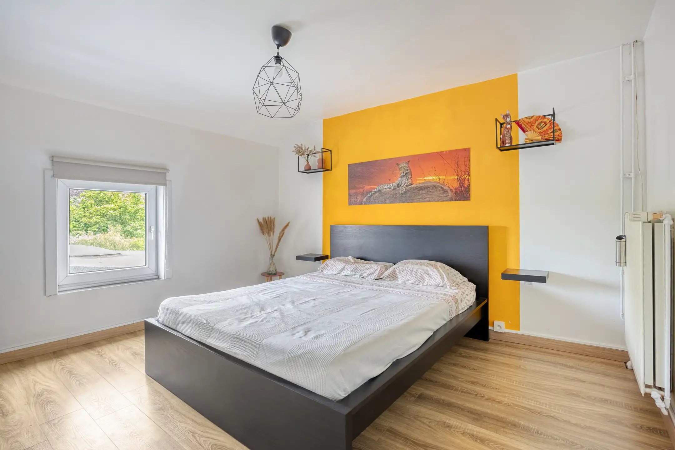 Instapklare woning met tuin op uitstekende locatie foto 11