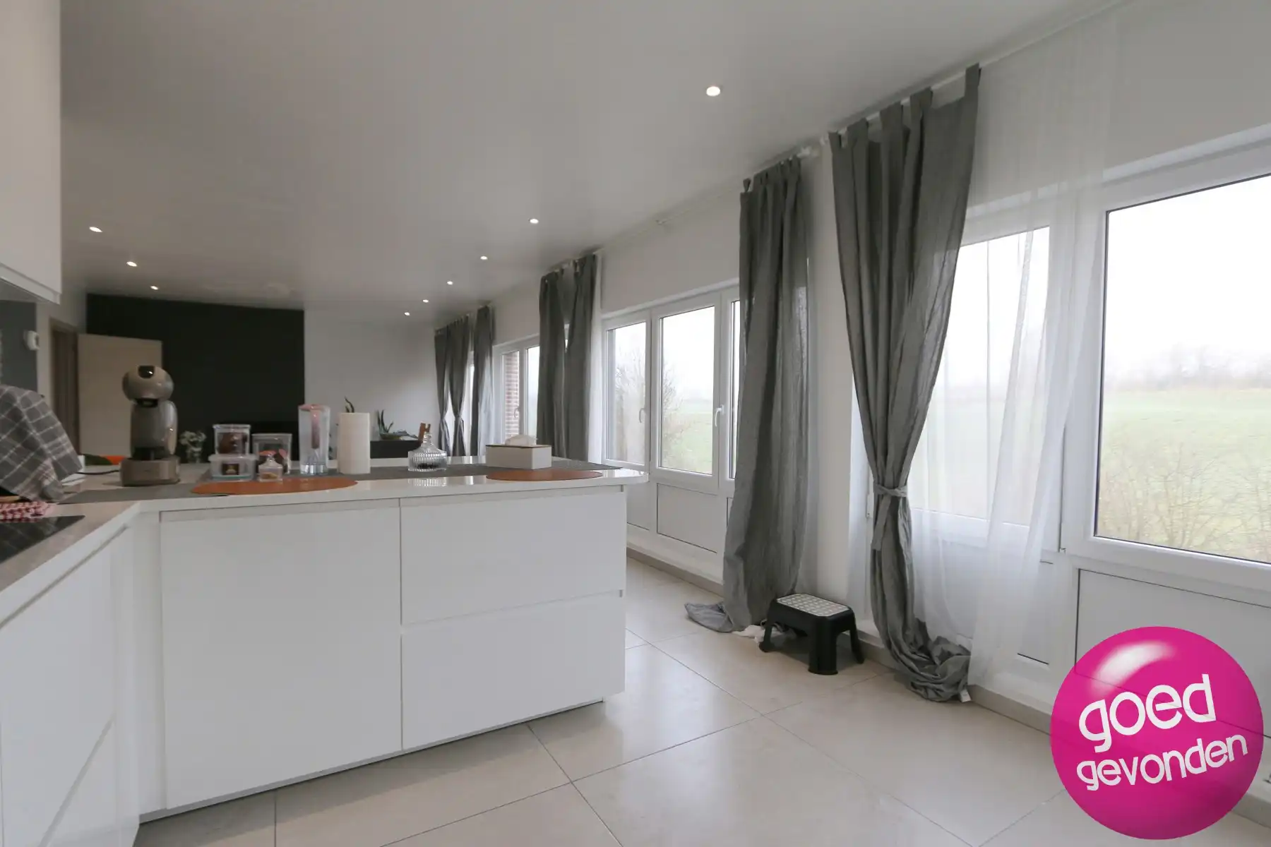 BLOK 2 APP + TERRASSEN + TUINEN + GARAGE foto 26