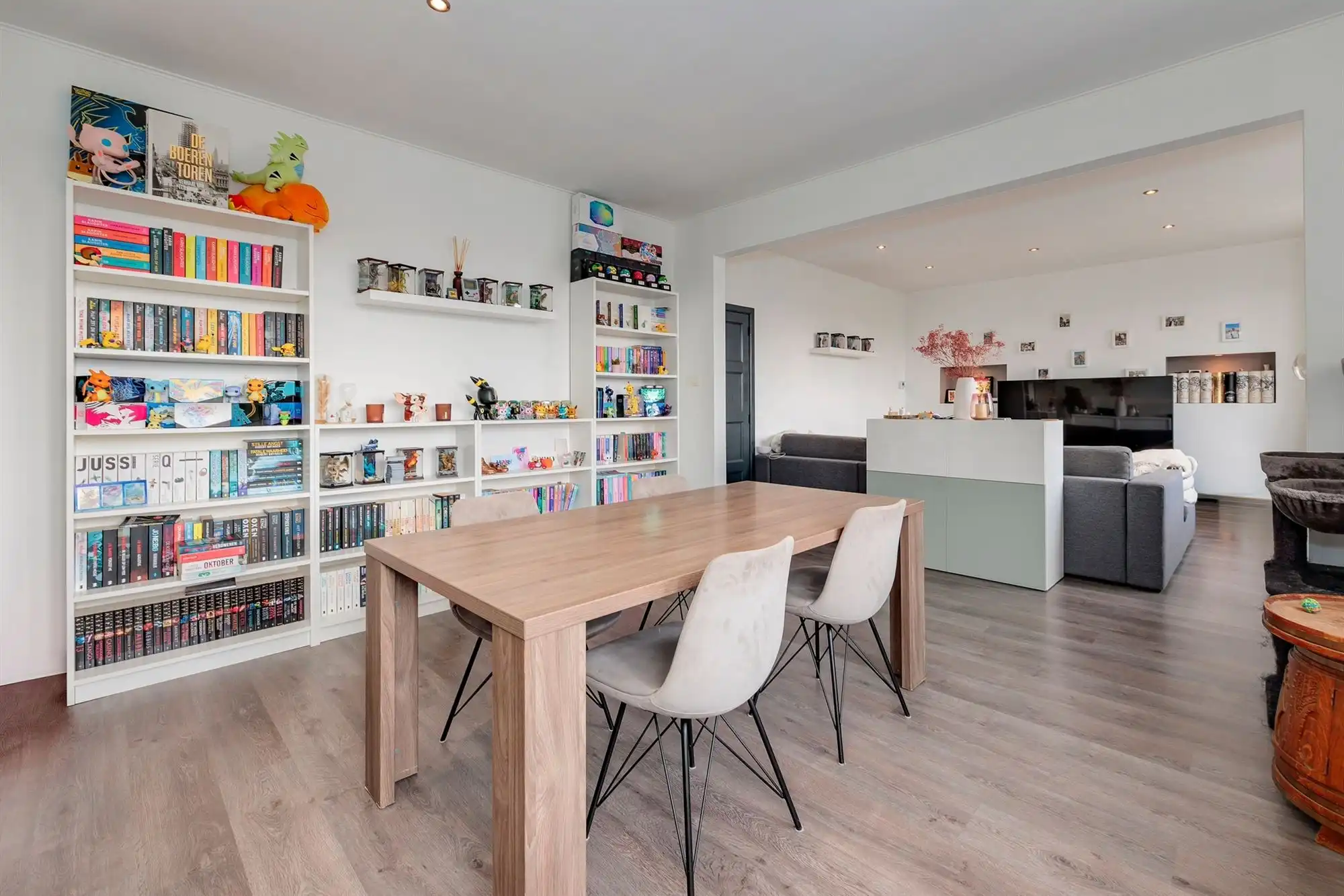 Instapklaar 2 slk appartement in Berchem foto 4