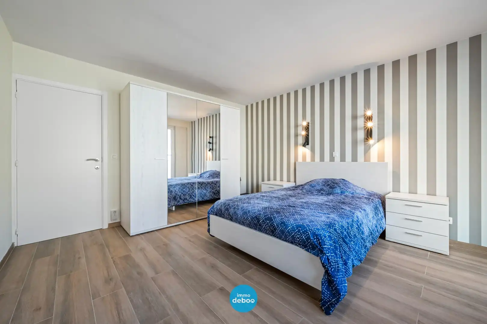 Gerenoveerd appartement met zonnig terras vlakbij centrum & zee foto 13