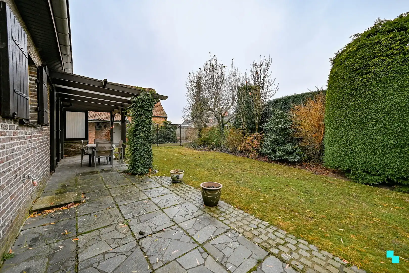 Landelijk gelegen vrijstaande bungalow te Kachtem foto 24