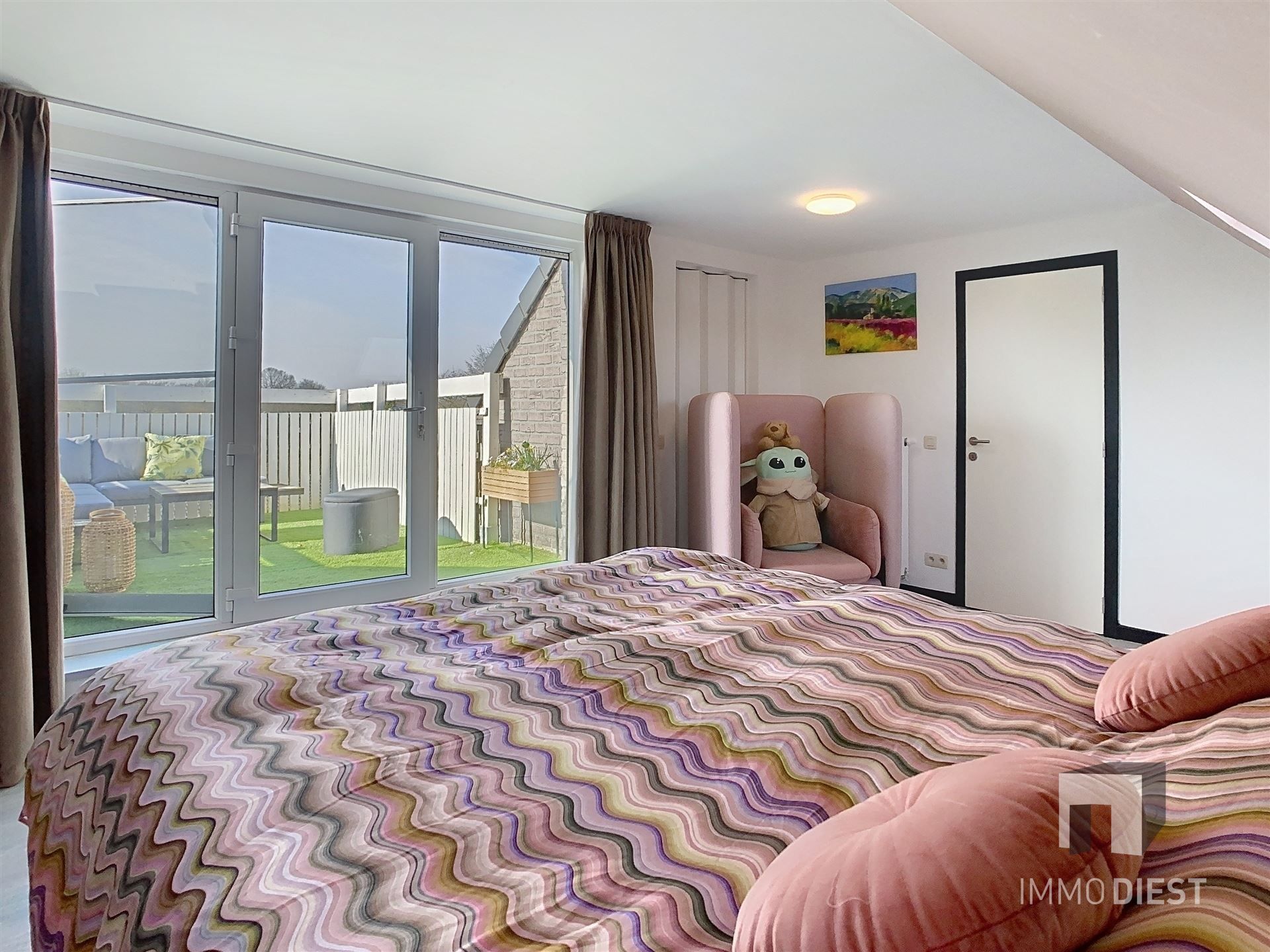 Ruime penthouse op 2de en 3de verdieping met 4 slaapkamers foto 17