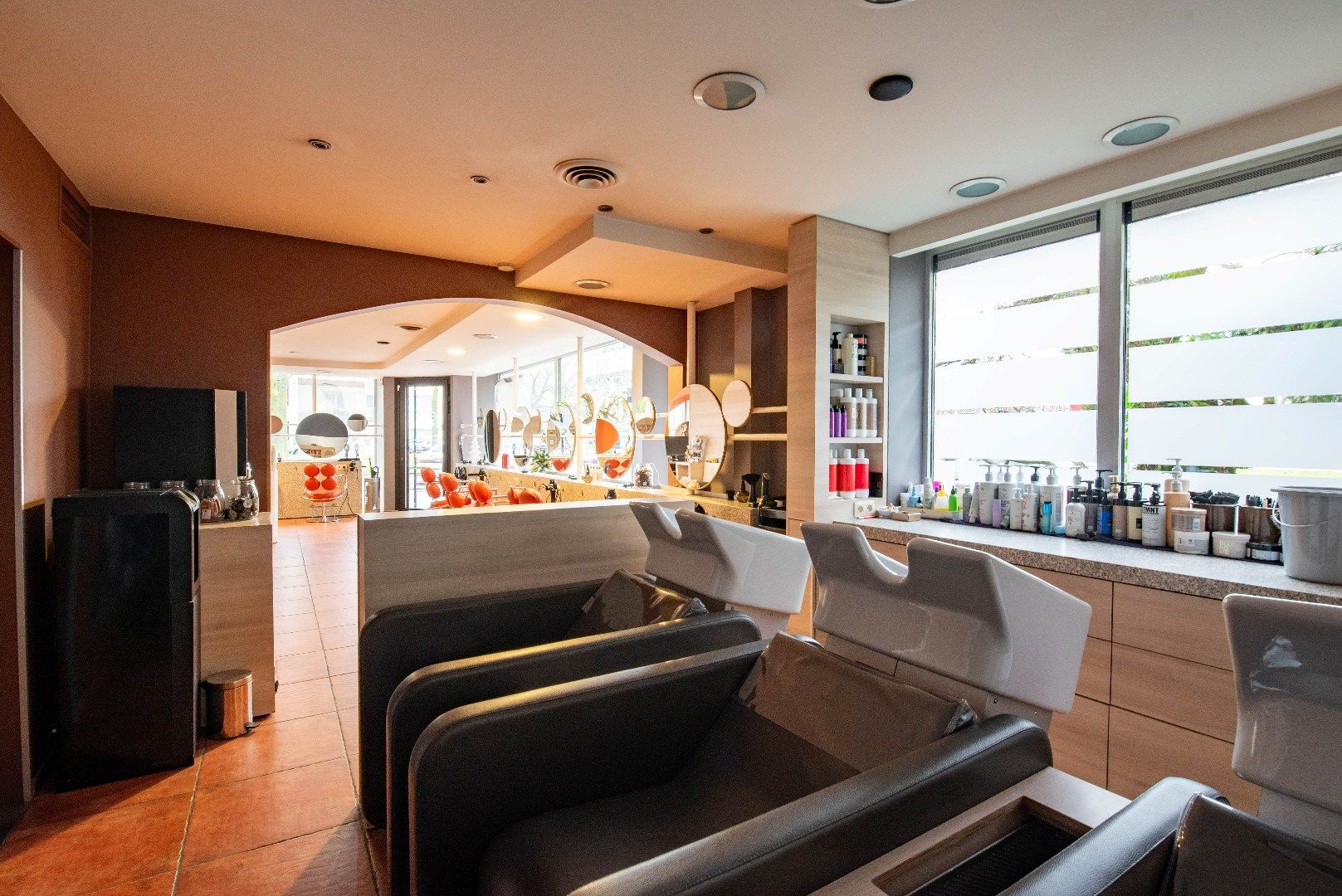 Uitzonderlijk hoekpand te Wilrijk foto 9