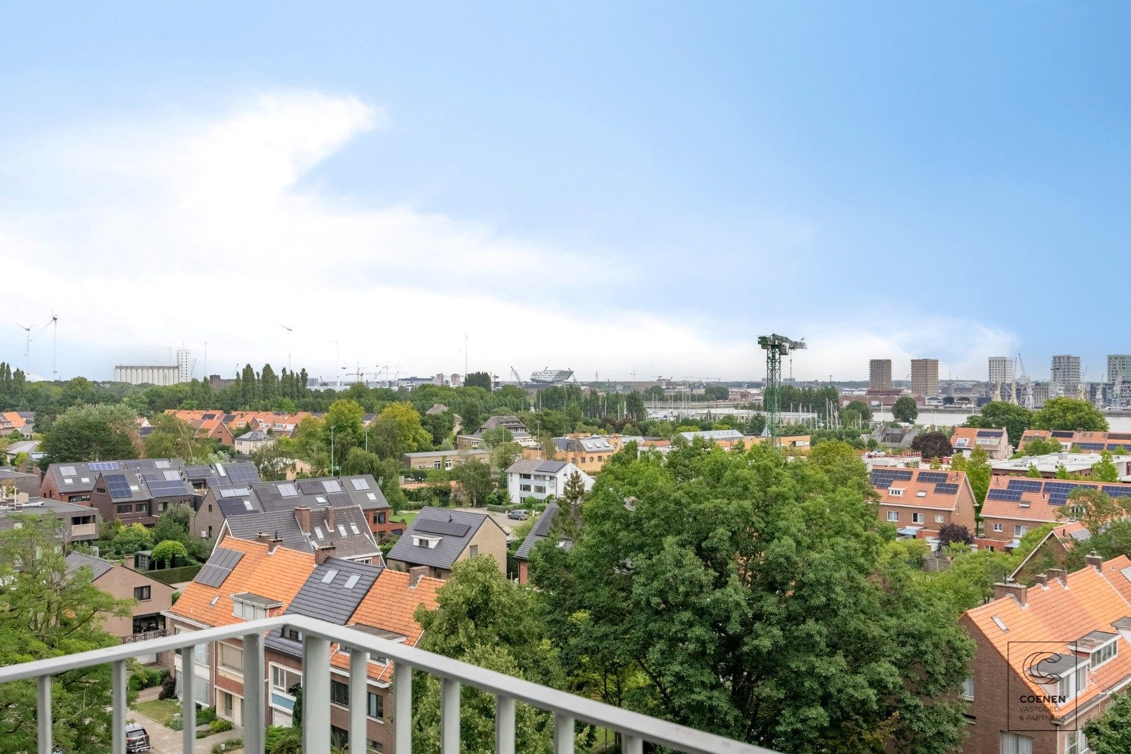 Volledig gerenoveerd appartement op toplocatie te Linkeroever  foto 18