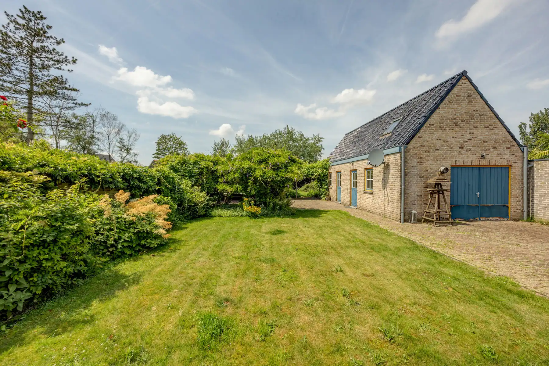 Instapklare eengezinswoning met 4 slaapkamers op een perceel van 1.296m².  foto 19