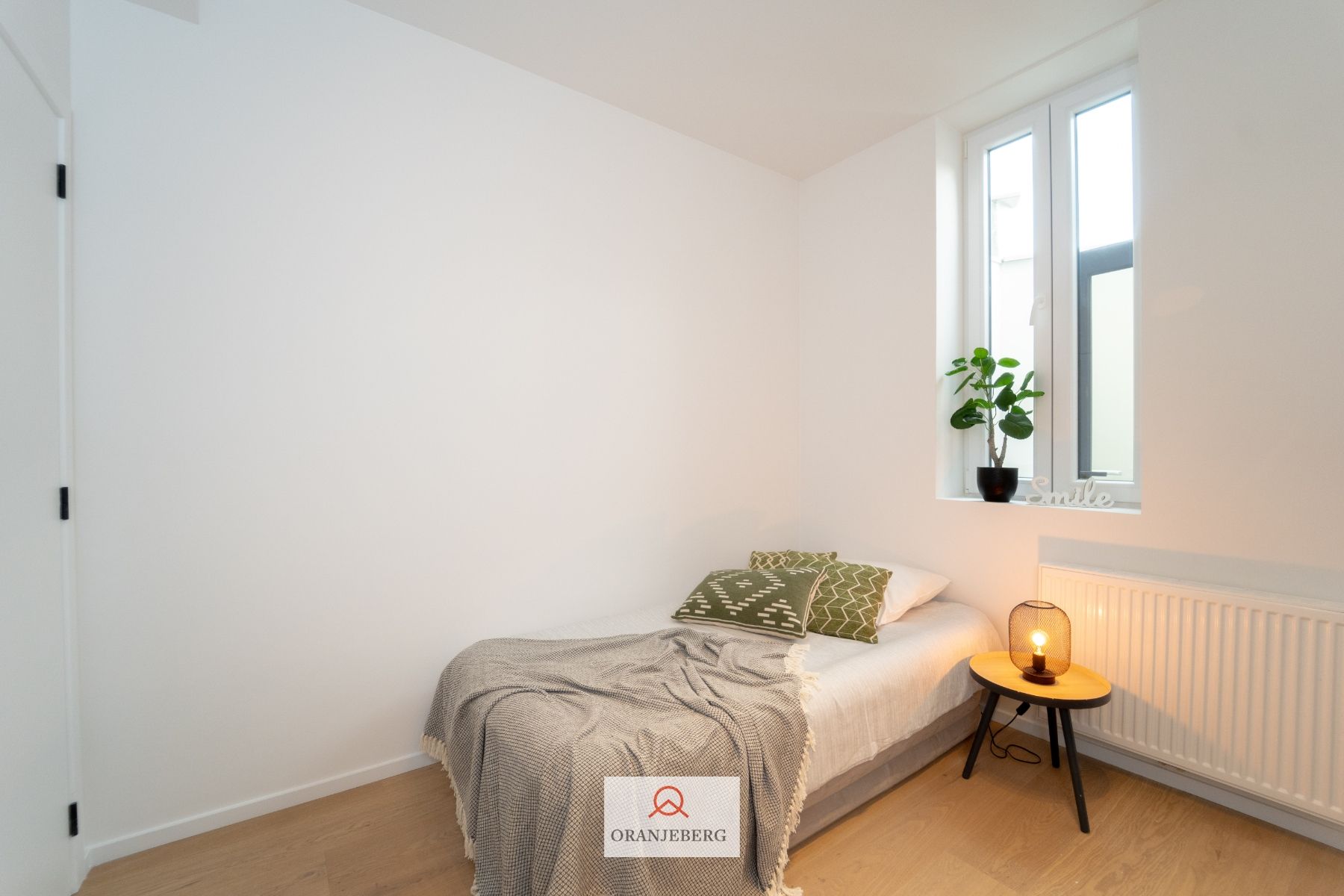 Gelijkvloerse gerenoveerde lichtrijke studentenstudio foto 5