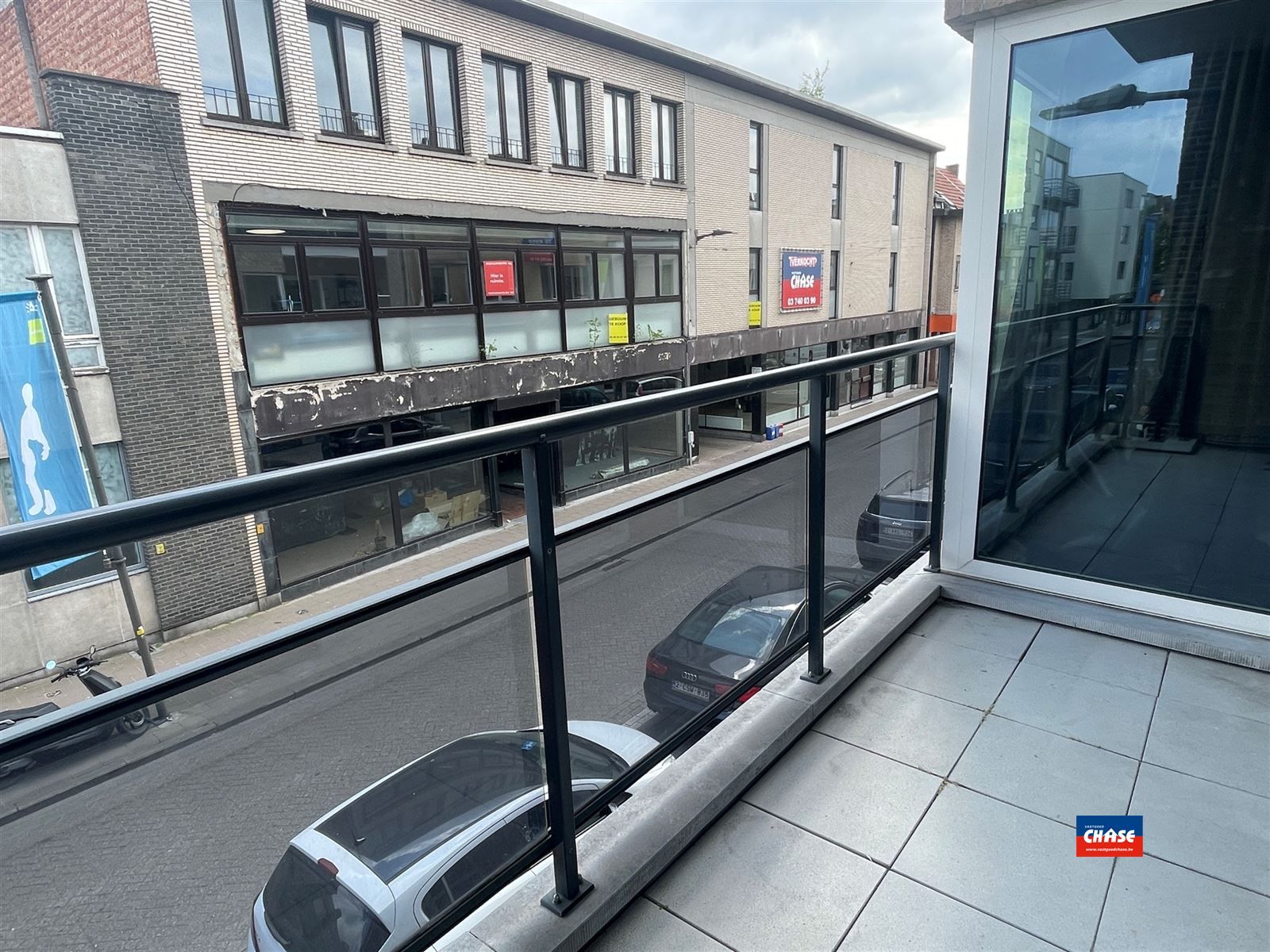 Recent appartement met 1 slaapkamer en terras foto 5