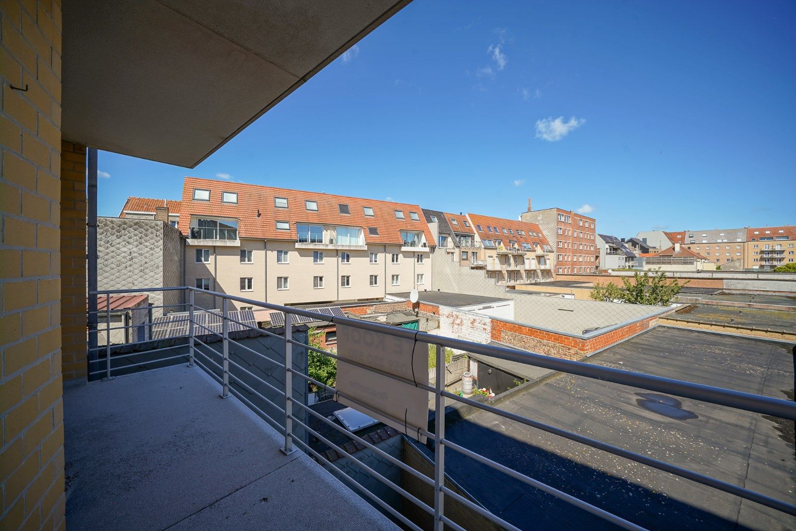 Instapklaar 2-slaapkamerappartement op toplocatie in Bredene foto 15