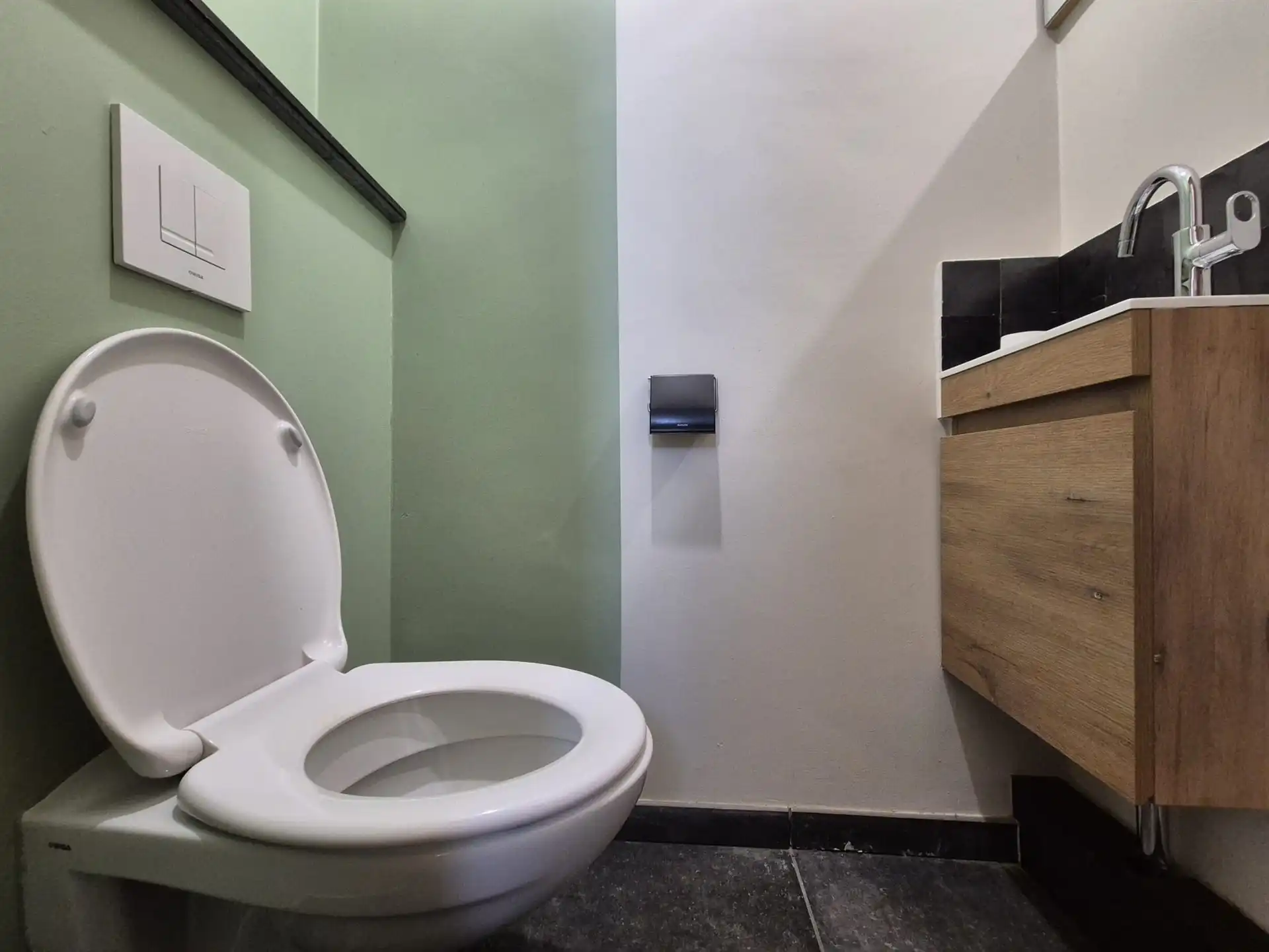 Leuke woning met tuin op wandelafstand van het centrum van Gent. foto 25