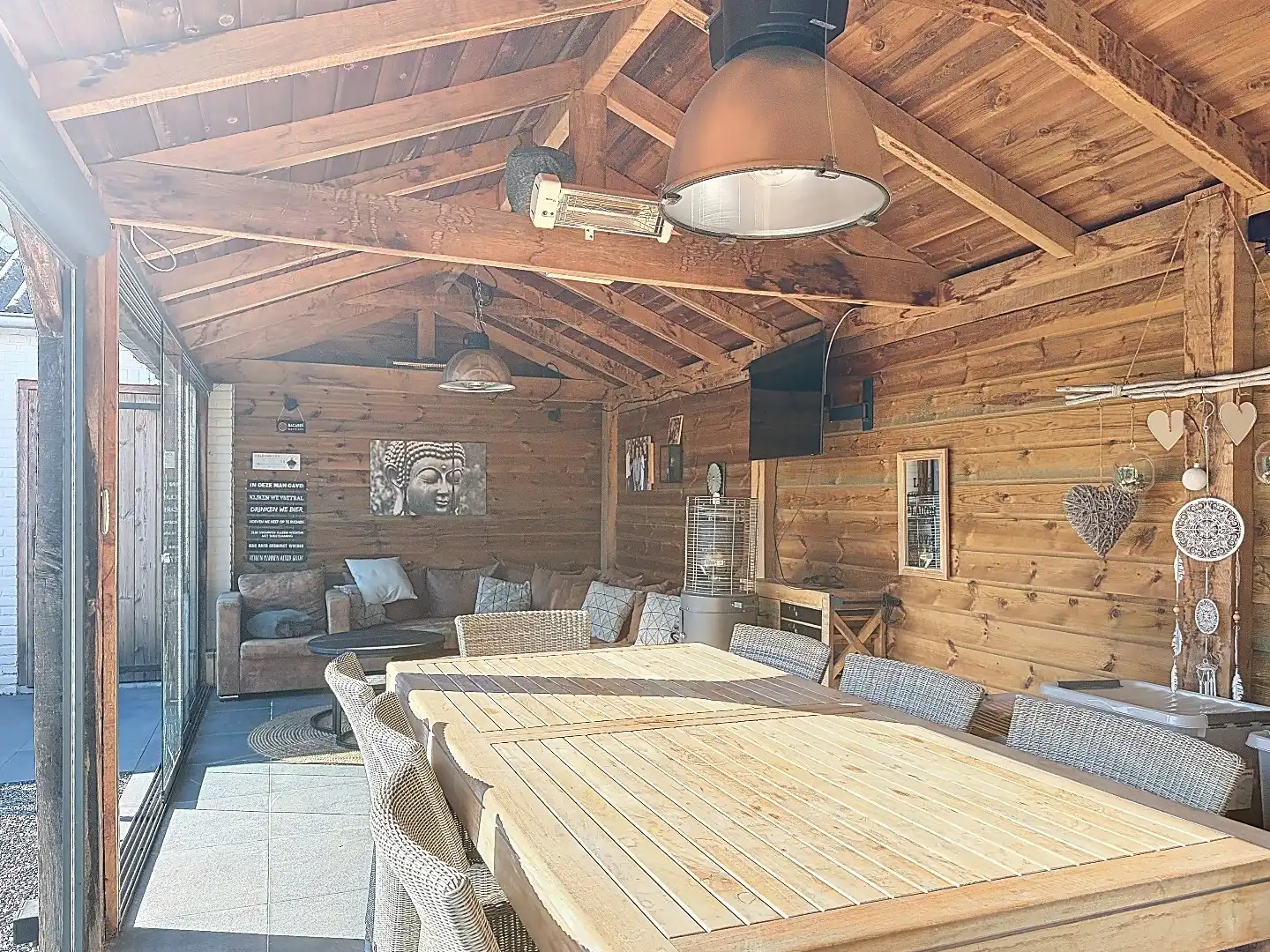 Instapklare twee-onder-een-kapwoning met uitbouw, luxe overkapping en zonnige tuin op het westen  foto 41