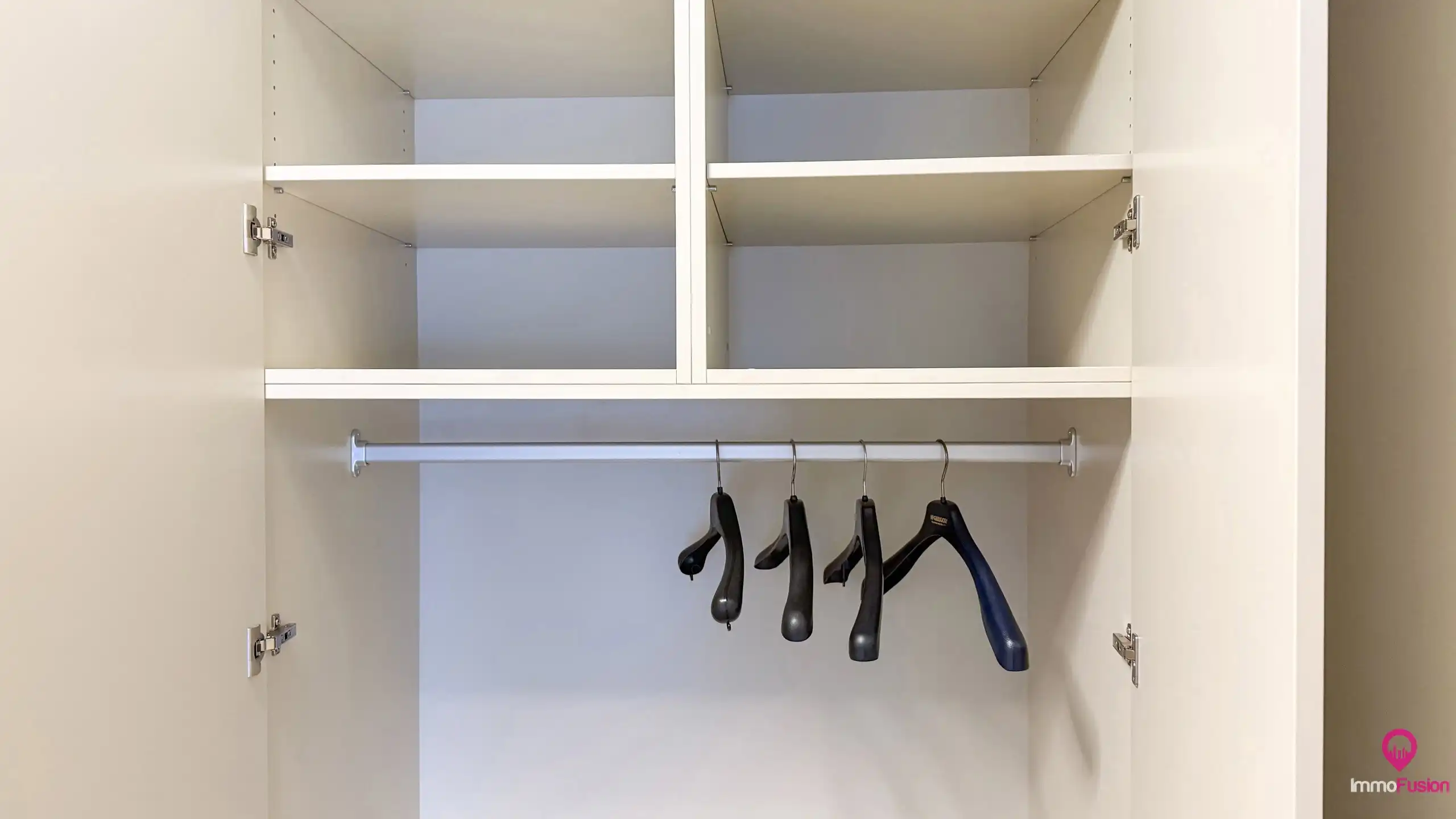 Stijlvol serviceflat met comfort, rust en zekerheid! foto 32