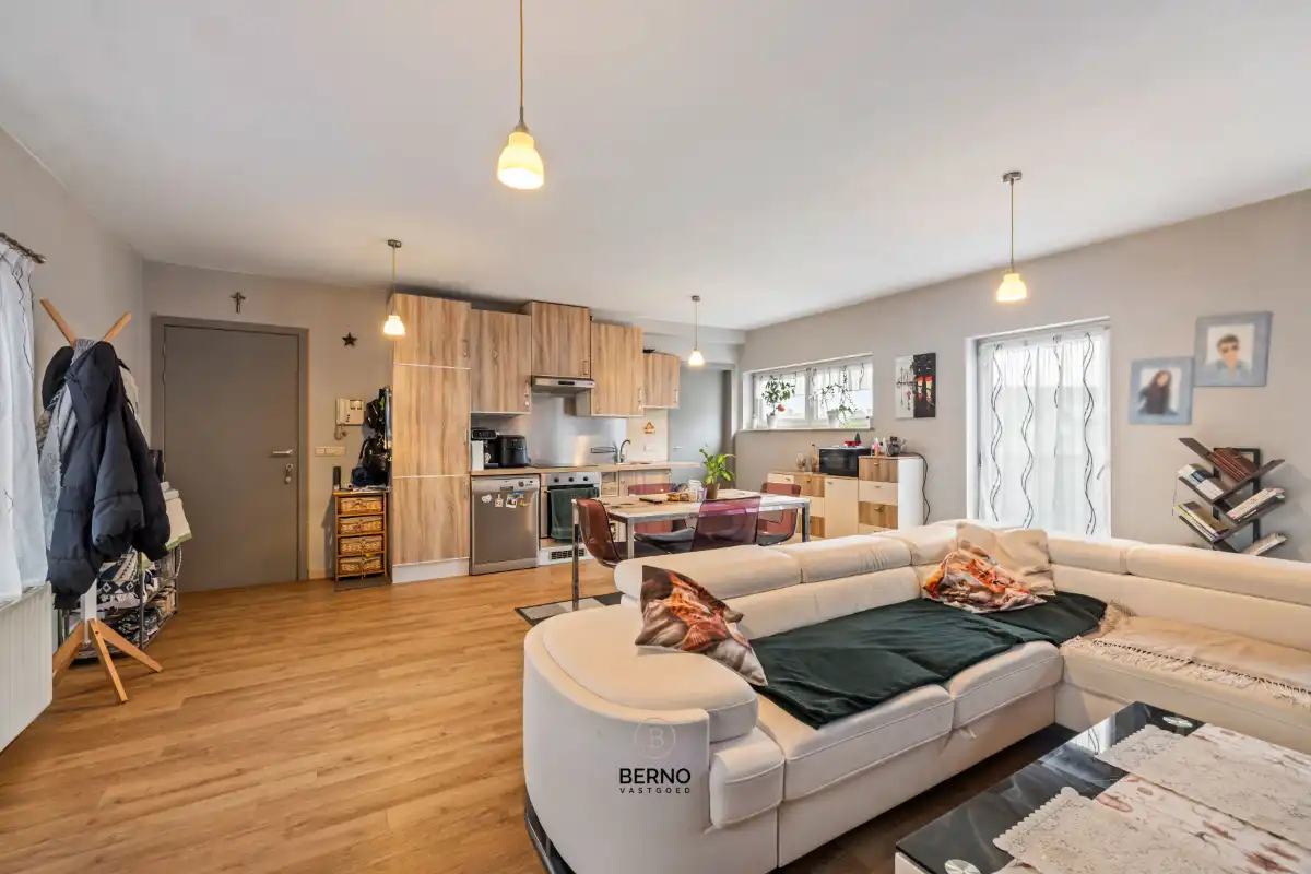 Energiezuinig en instapklaar appartement met autostaanplaats foto 3