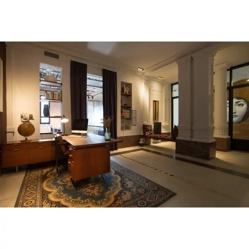 Kantoorruimtes Coupure Rechts foto {{pictureIndex}}