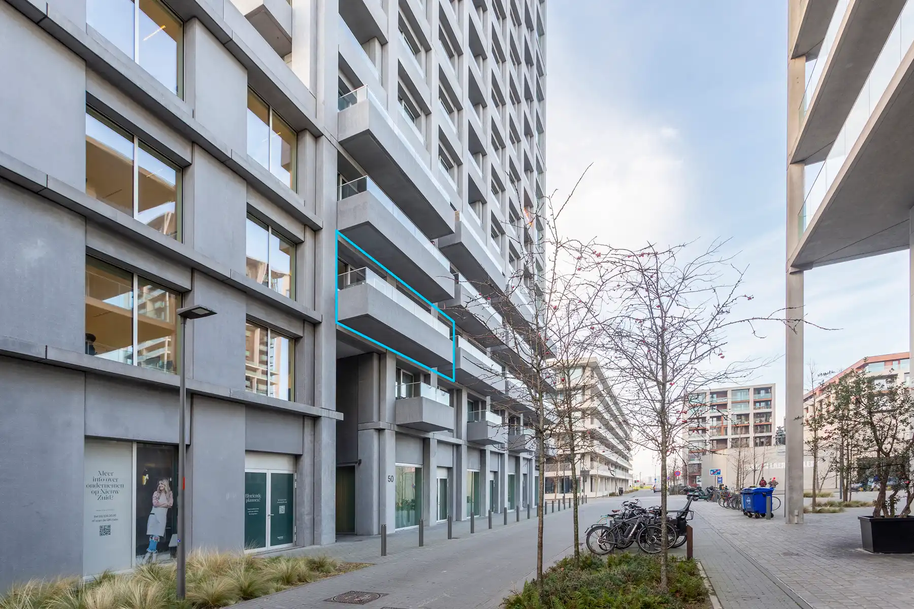 Bemeubeld 2-slpk appartement met terras op het Nieuw-Zuid foto 11