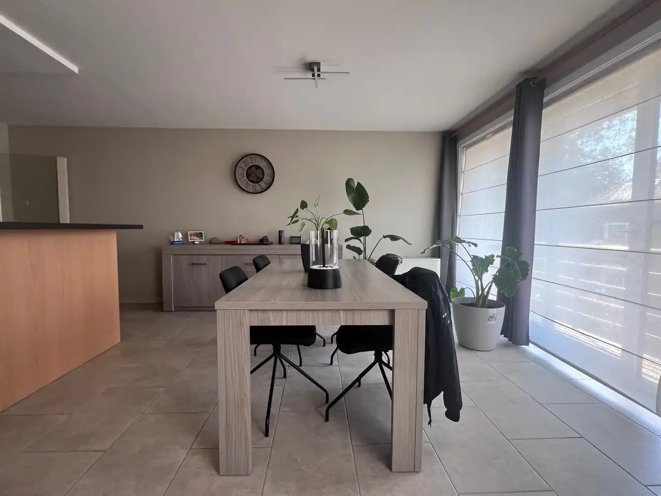 Appartement met 2 slaapkamers in hartje Torhout foto 3