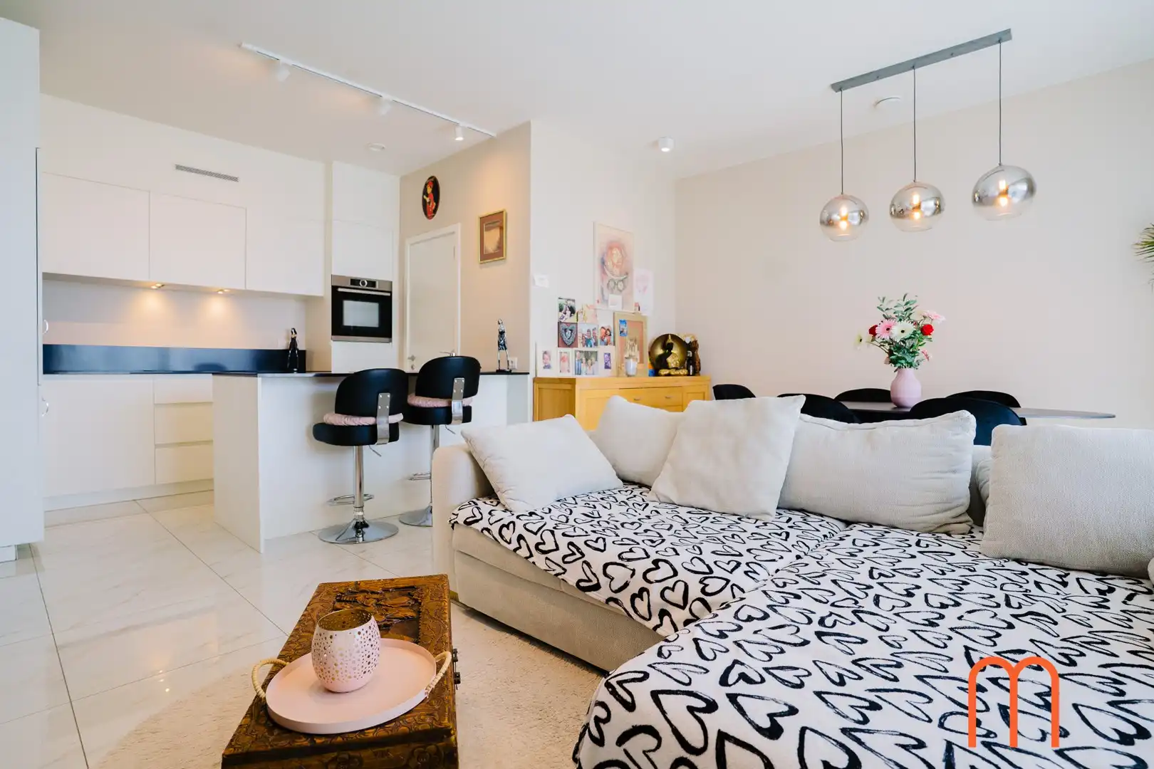 Appartement te huur in Central Park Tower, Oosteroever – 1 slaapkamer, garage en ruim terras foto 4