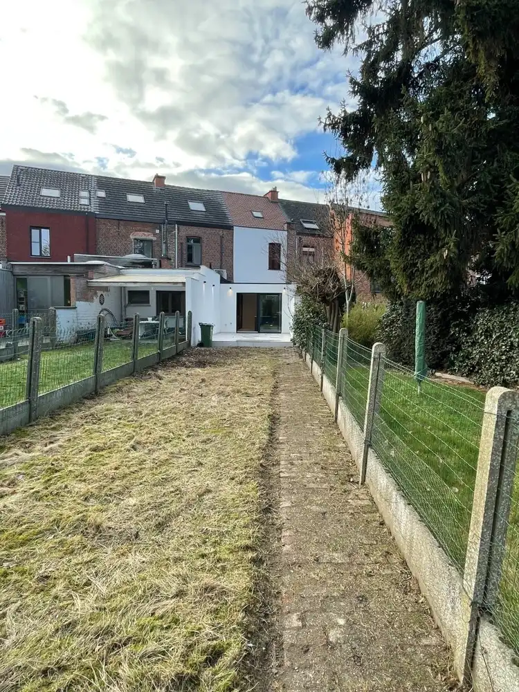 Instapklare, energiezuinige rijwoning met zonnig terras nabij Provinciedomein Kessel-Lo foto 24