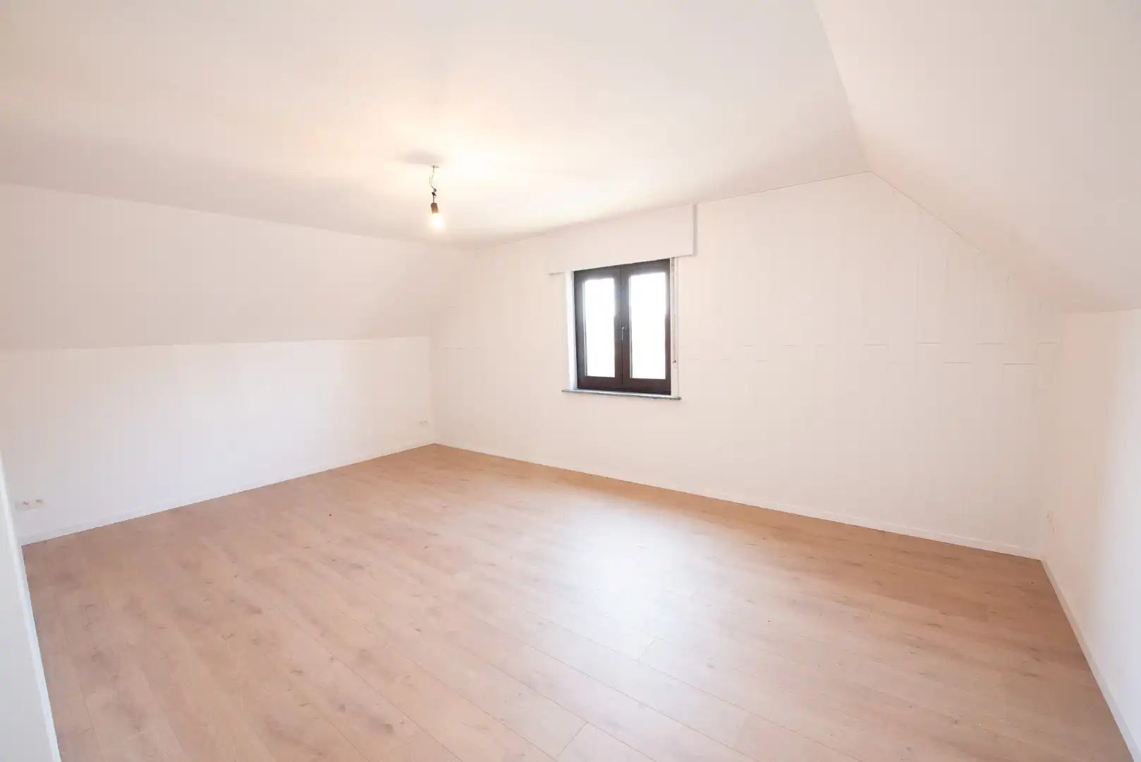 Charmante open bebouwing op 1019 m² op een rustige ligging in Zulte. foto 17