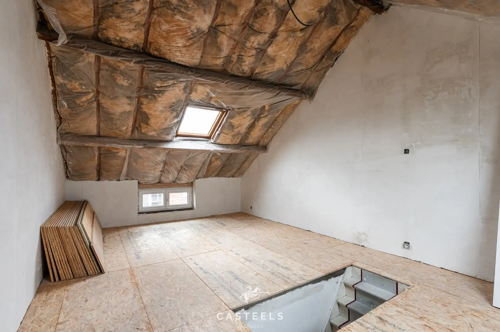 Gezinswoning met potentieel te koop in Mariakerke foto 11