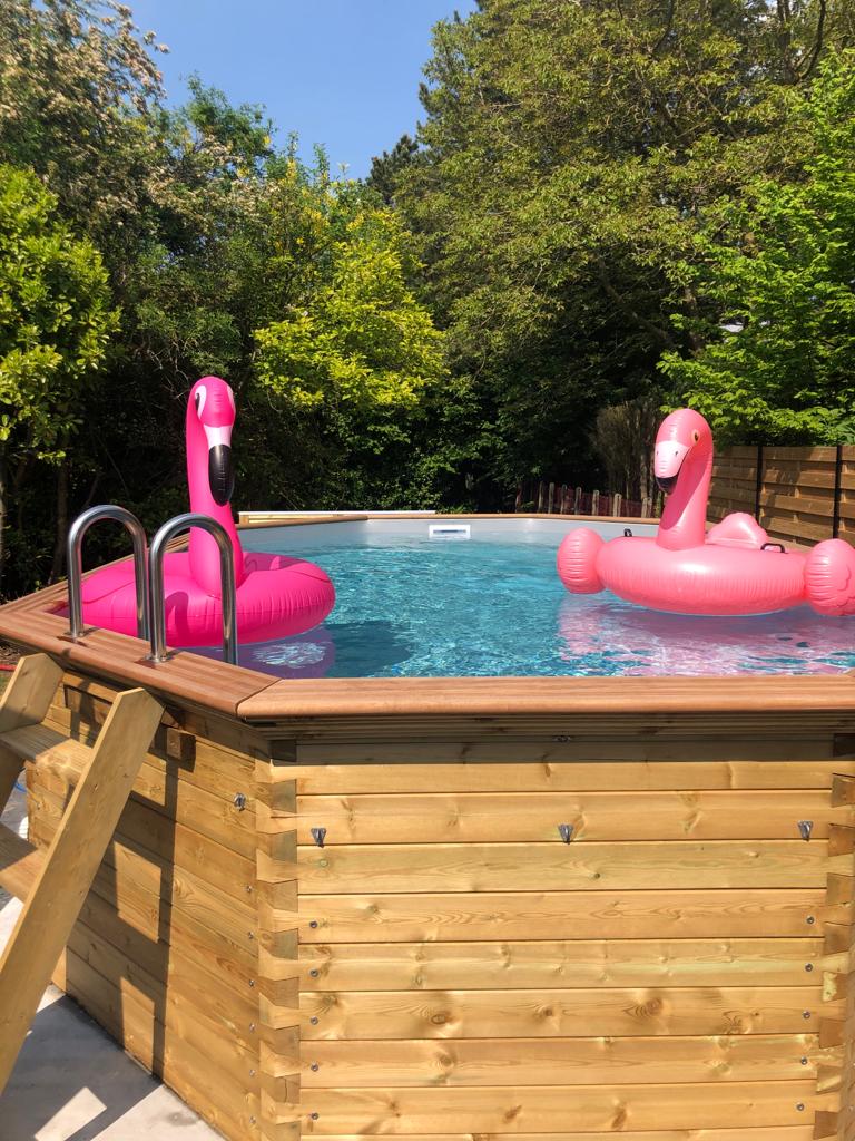 Instapklare bungalow met zwembad op 21a foto 14