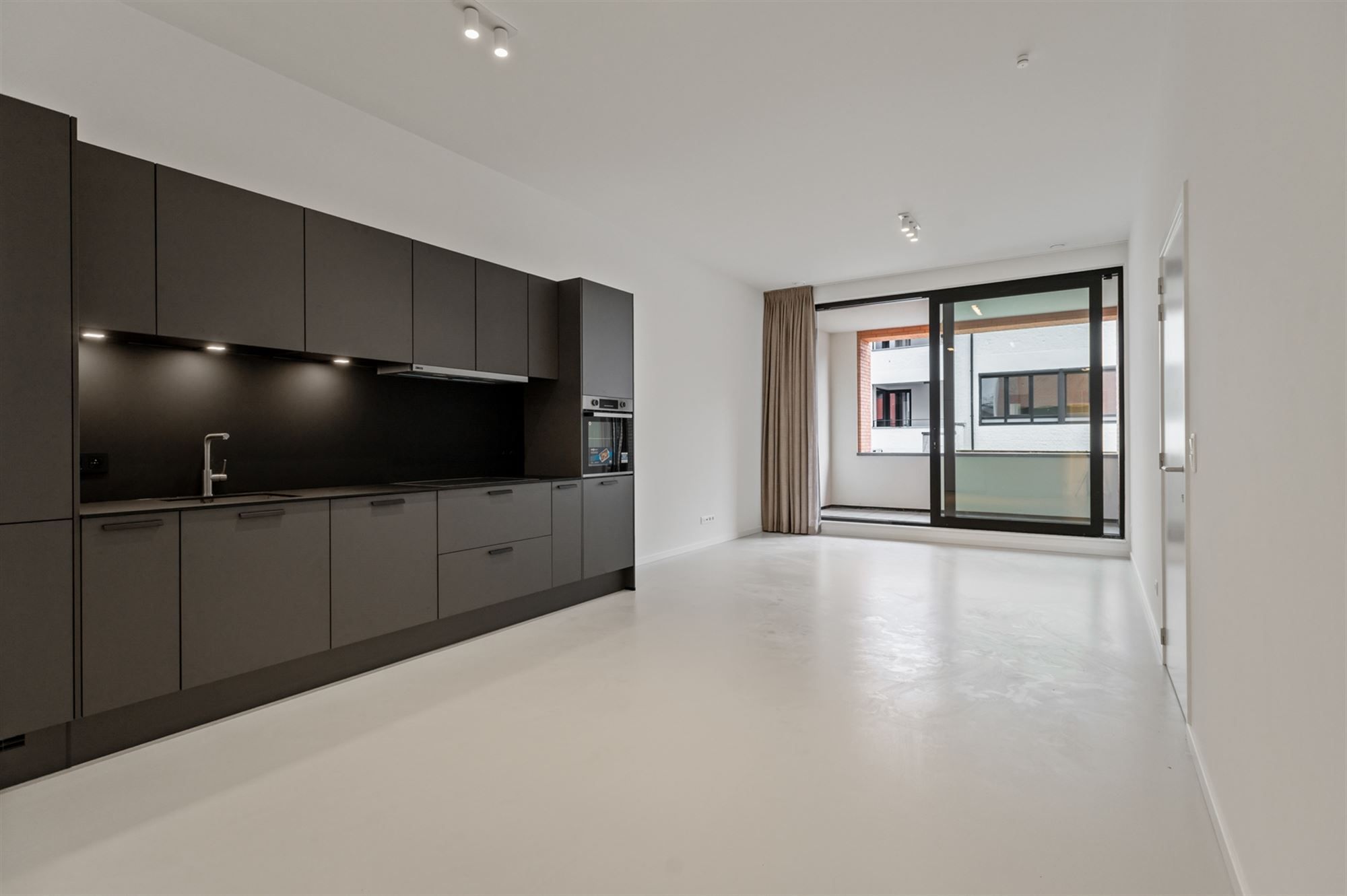 volledig nieuw energiezuinig 1 slaapkamerappartement te huur foto {{pictureIndex}}