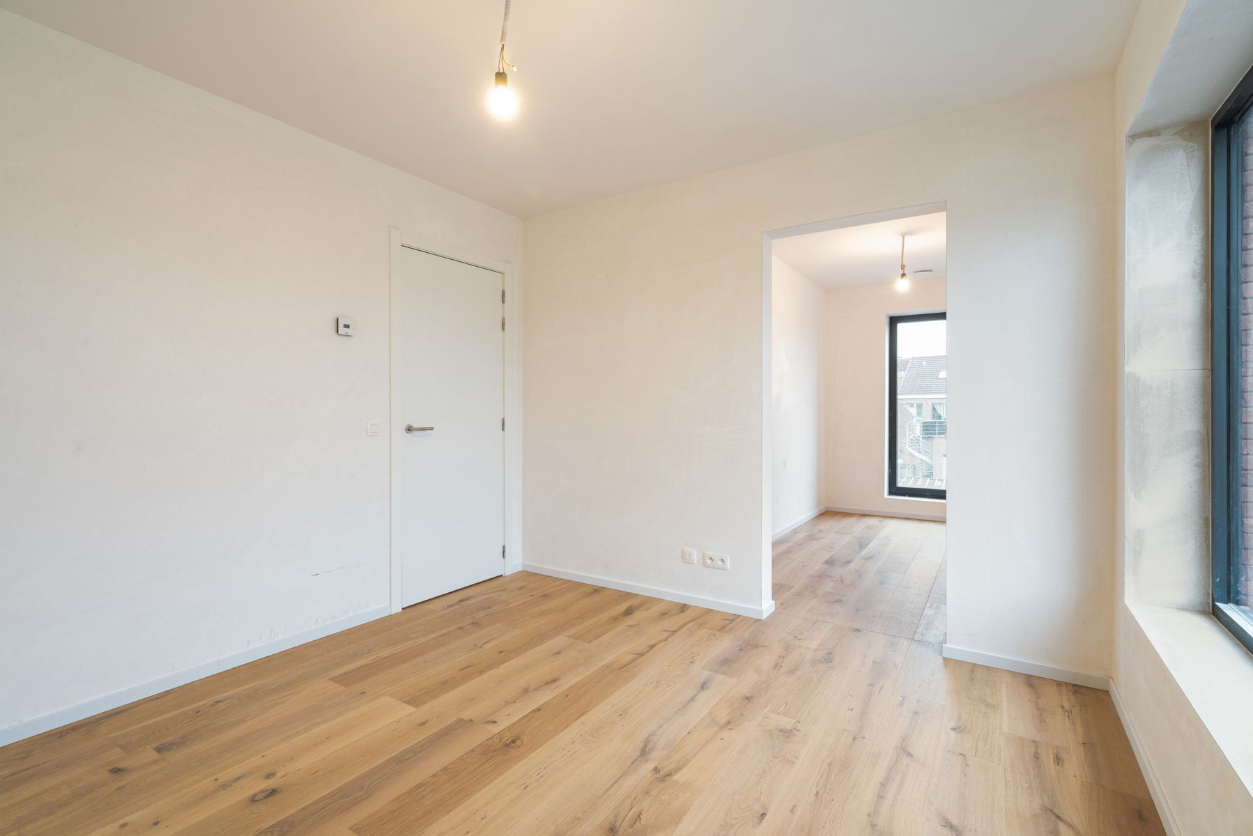 Nieuwbouwwoning te Bavegem met 186m² bewoonbaar opp foto 10