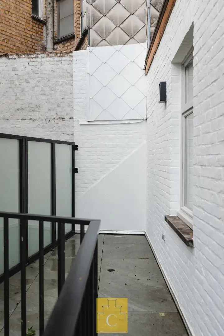 exclusieve stadswoning met garage, 4 slaapkamers, EPC A en terras in hartje Brugge, zicht op de vesten foto 29