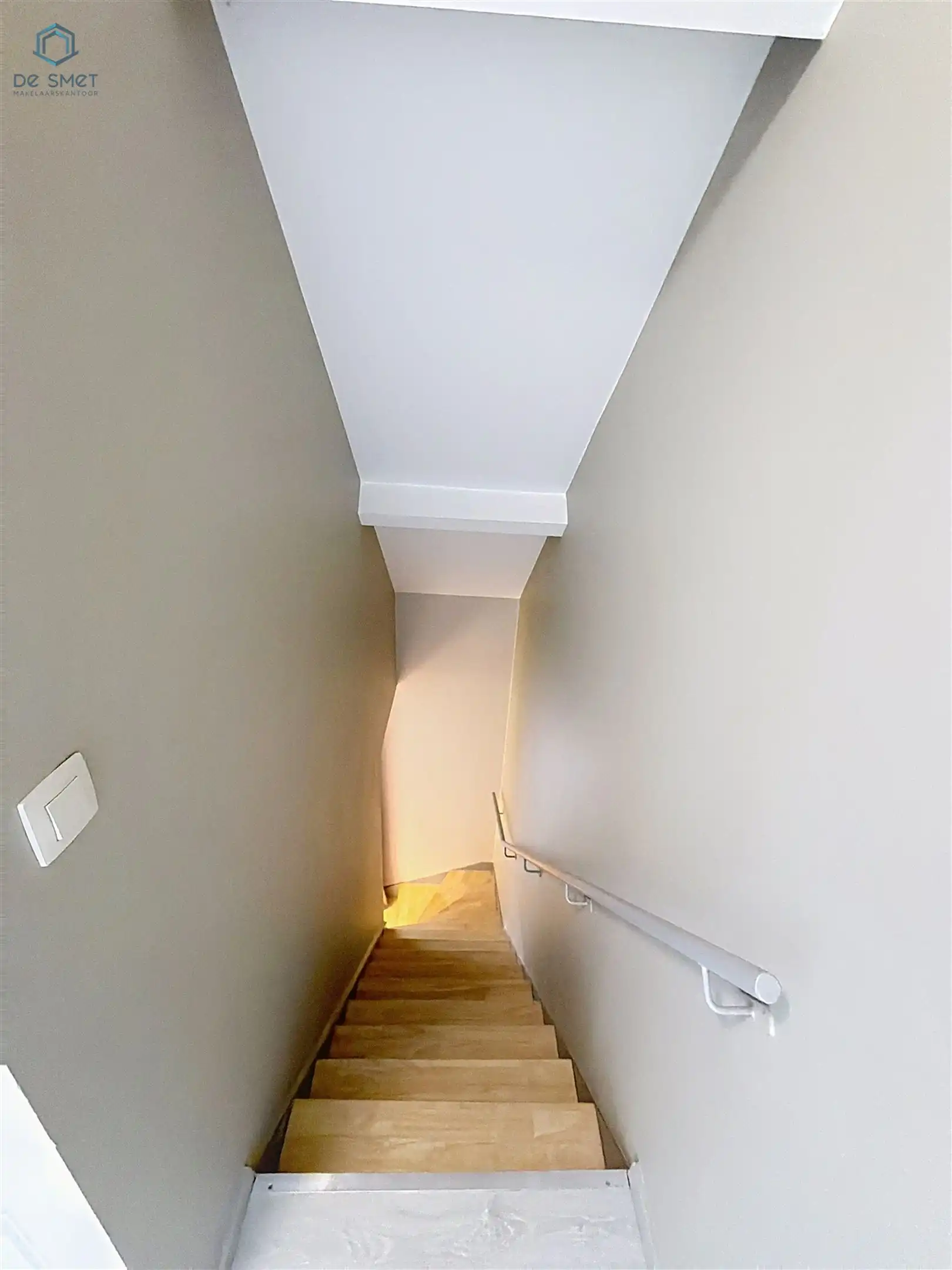 Instapklaar duplex appartement met 2 slaapkamers in hartje Brakel foto 14