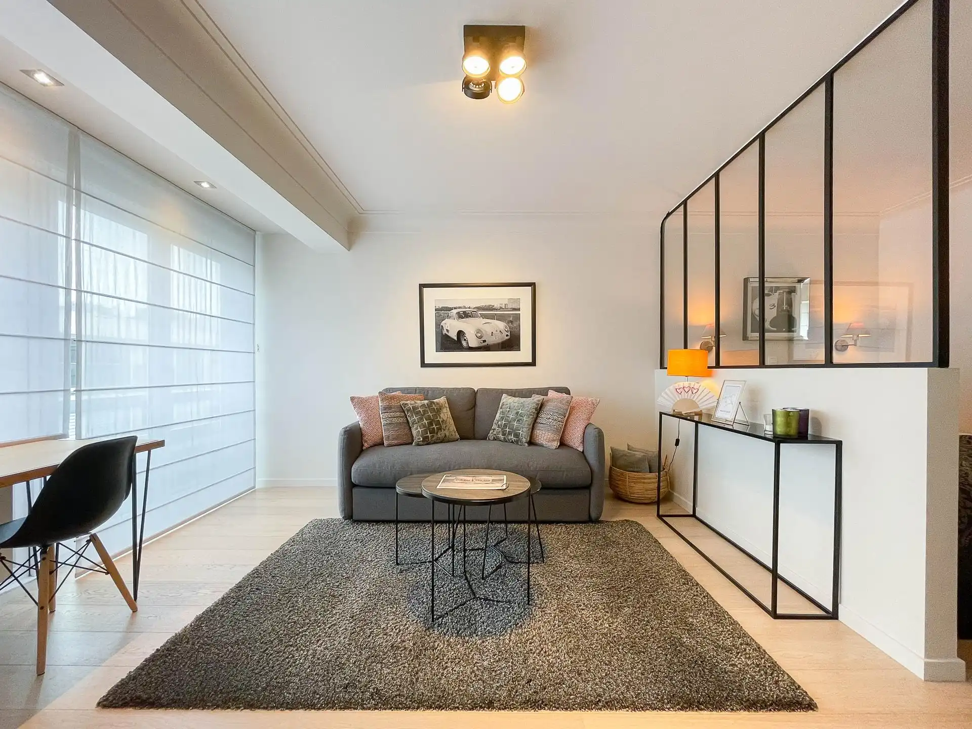 Gerenoveerde studio op toplocatie in de Kustlaan foto 2