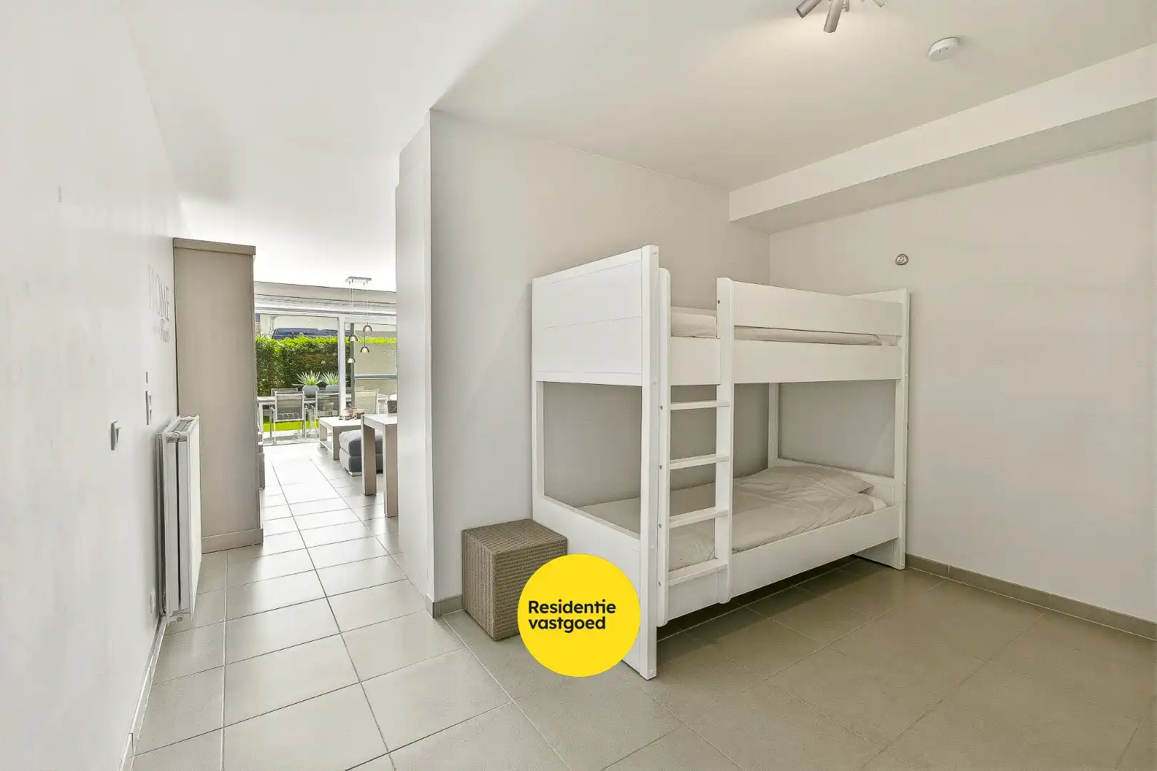 Instapklaar gelijkvloers appartement met zonnig terras  foto 7
