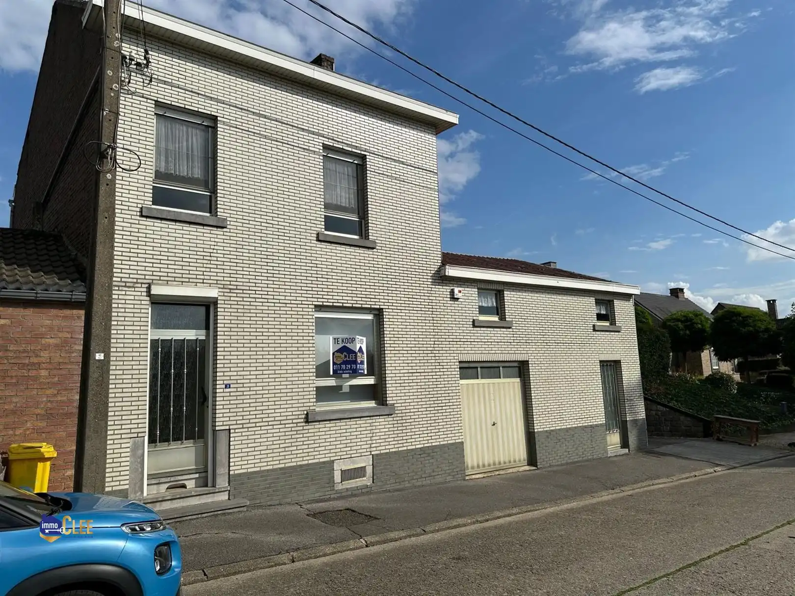 Karaktervolle driegevelwoning met ruime tuin van 30 are nabij Waremme foto 2