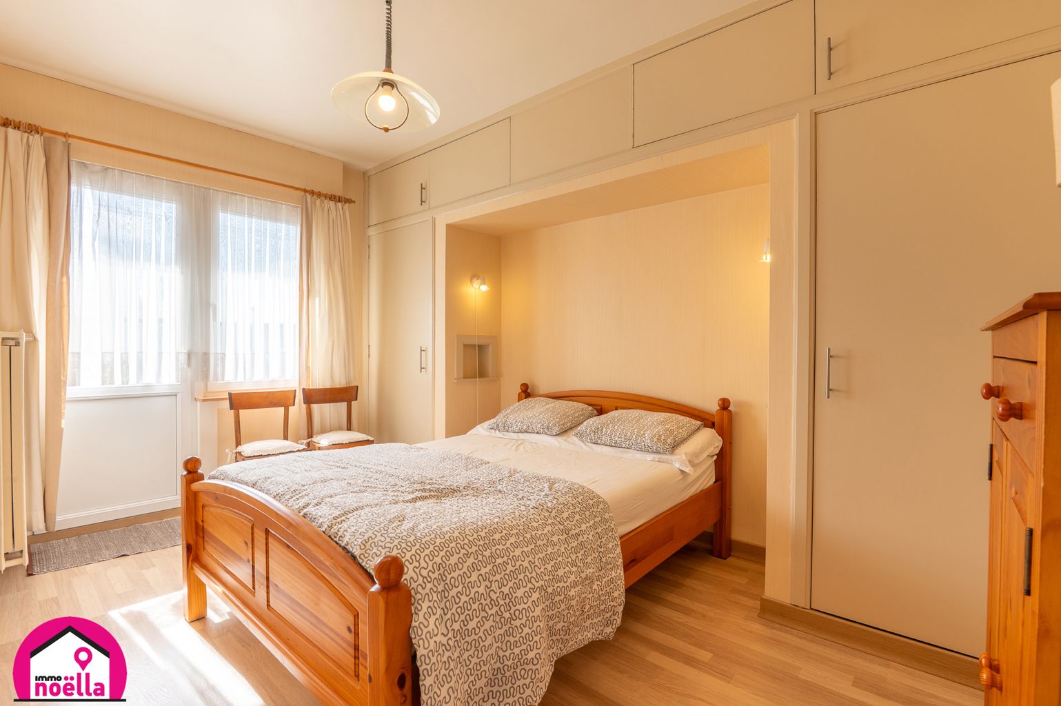 TE KOOP RUIM APPARTEMENT MET 2 SLAAPKAMERS TE WESTENDE foto 3