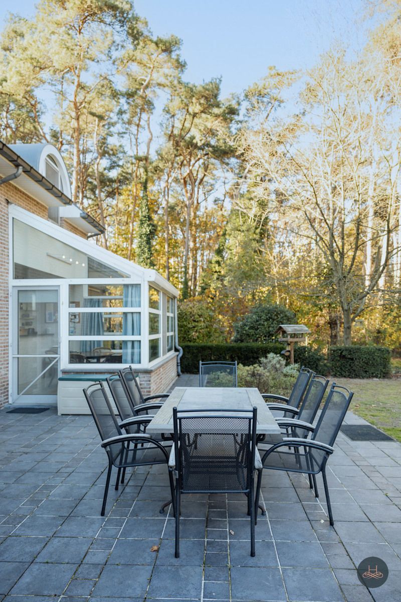 Ruime, energiezuinige villa met panoramisch zicht op groen foto 32