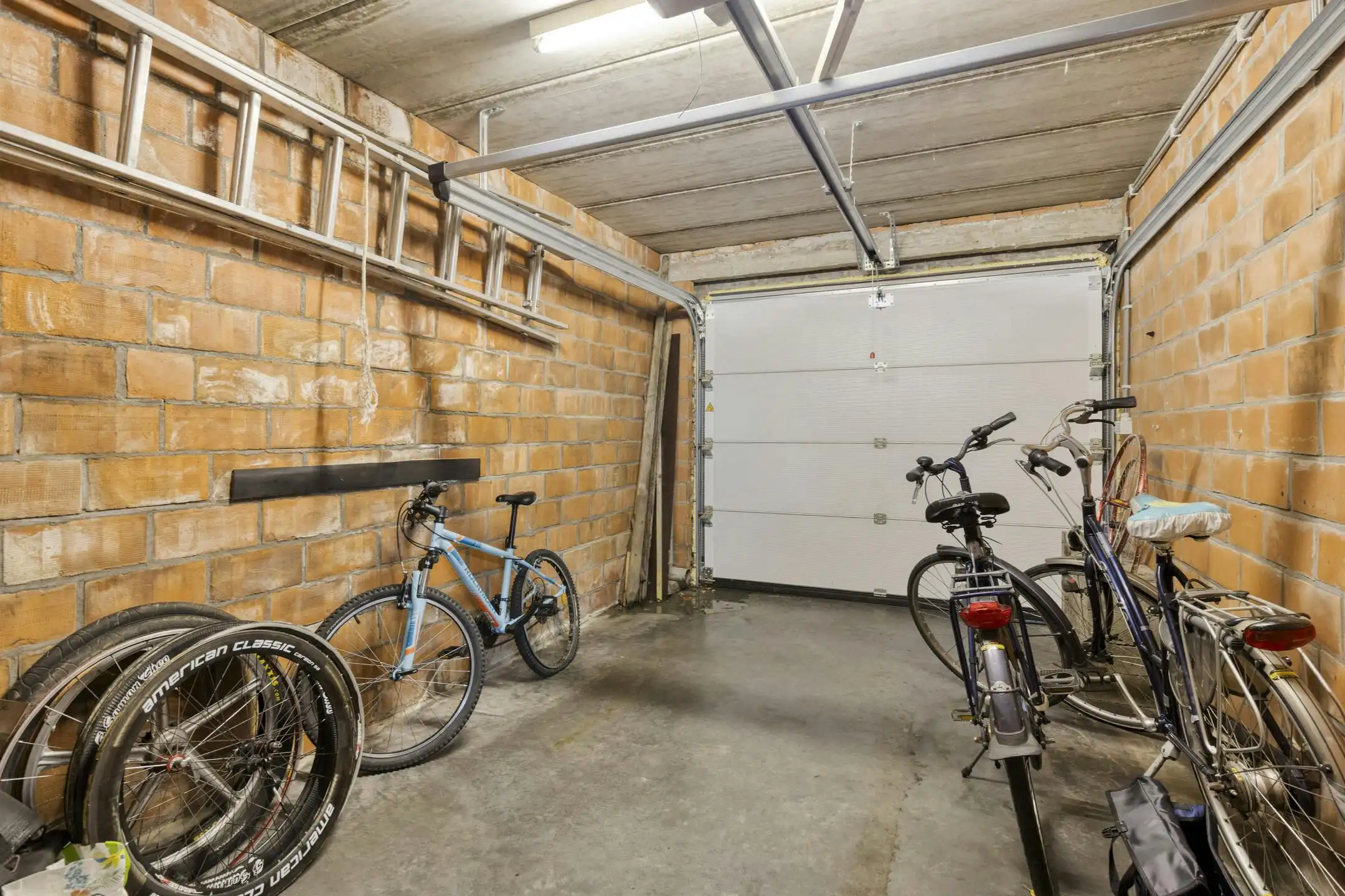 Instapklare woning in Kalmthout met 5 slaapkamers te koop. foto 22