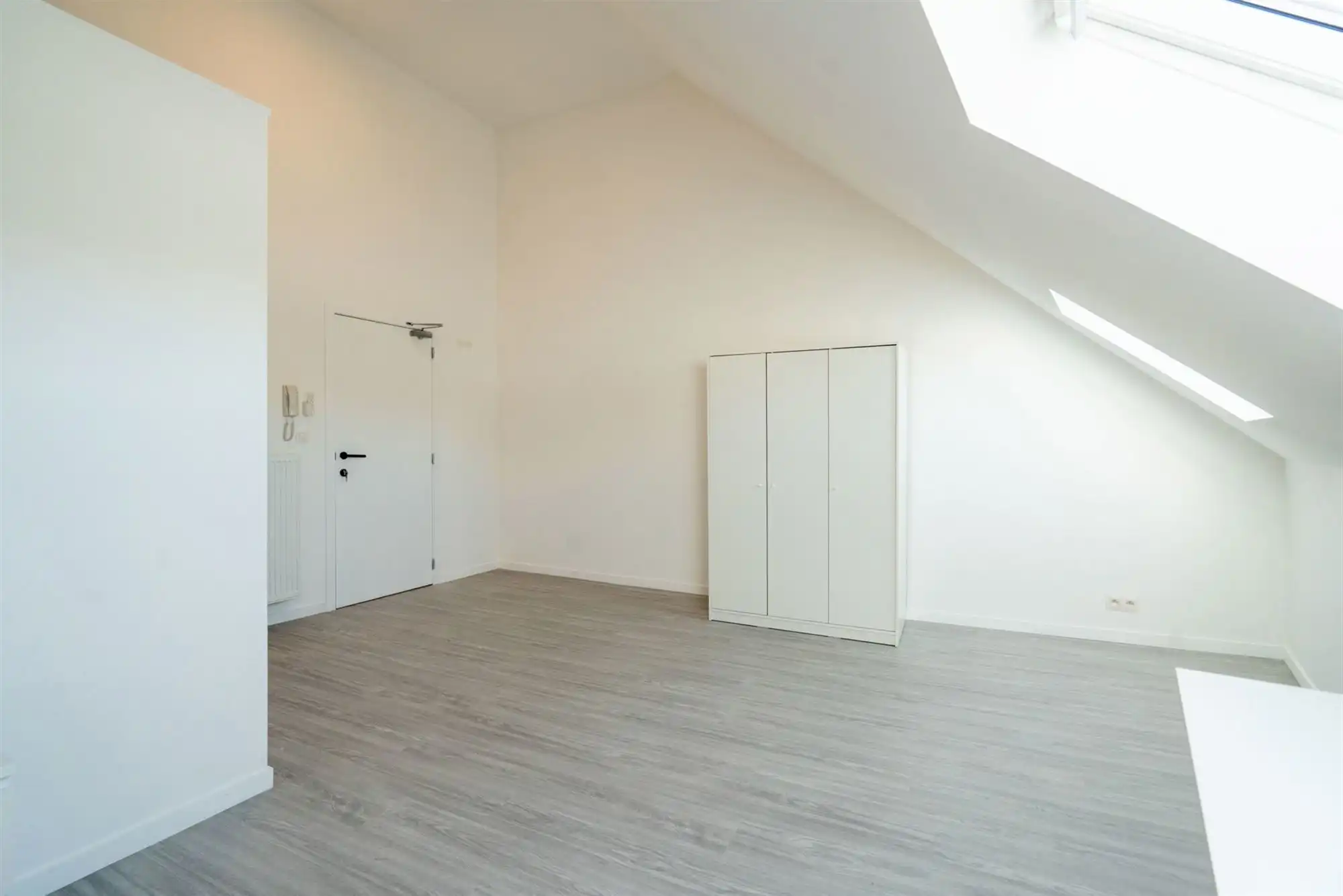 Gemeubelde studentenkamer in Mechelen te huur! foto 3