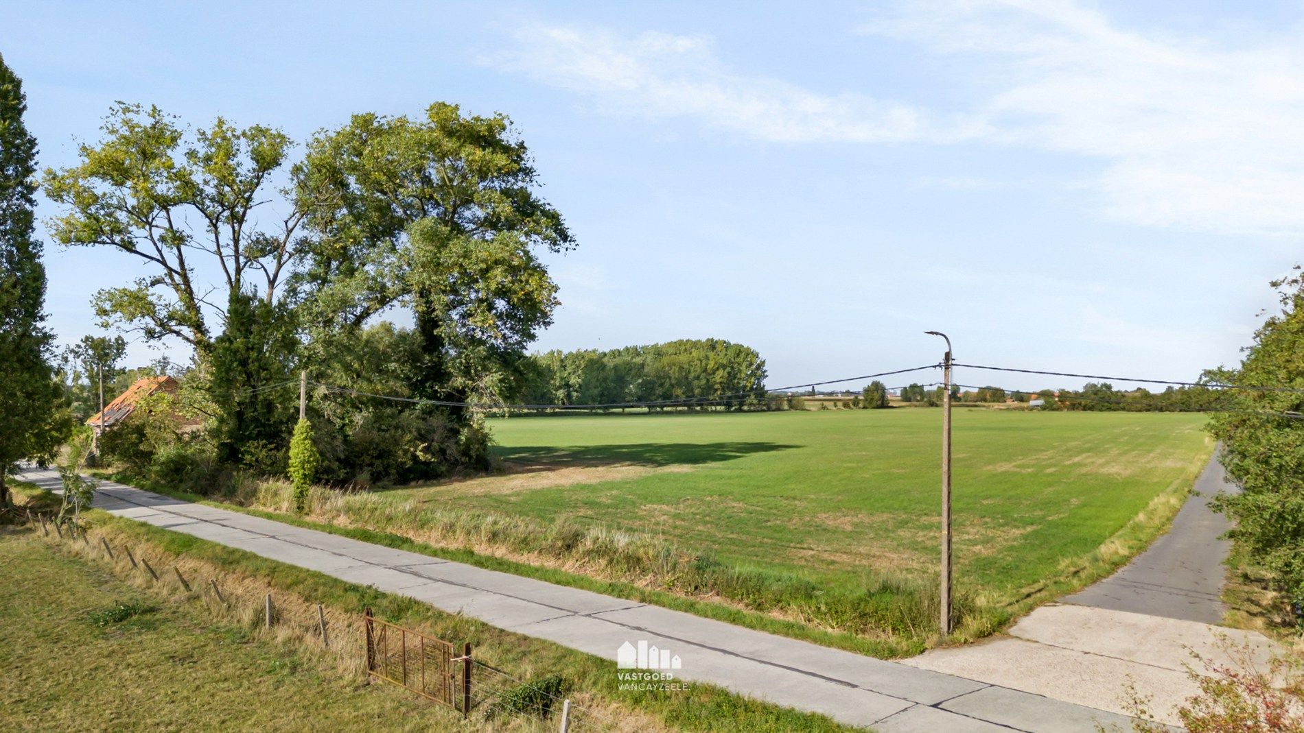 Perceel bouwgrond op rustige ligging in Boezinge met open zicht over de velden.  foto 20