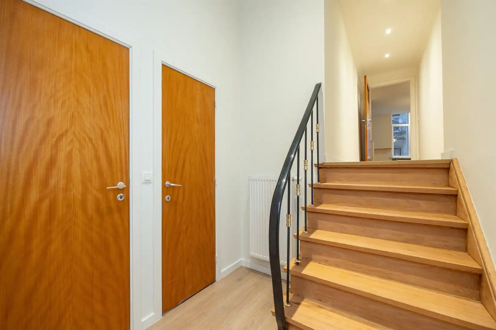 Gerenoveerd appartement midden in de stad foto 11