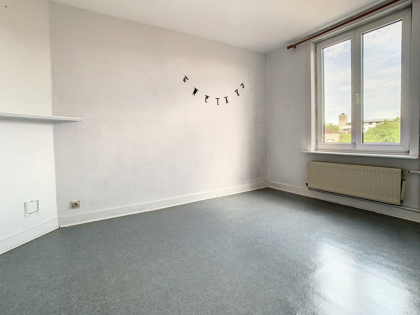 Instapklare rijwoning in het hartje van Oostduinkerke-dorp. foto 6