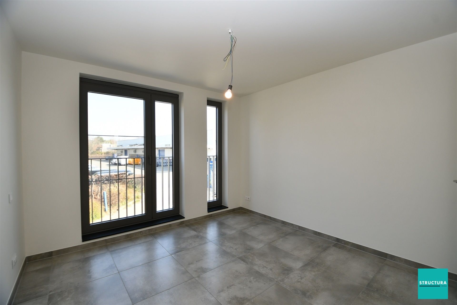 BEZOEKEN VOLZET - Appartement met twee slaapkamers, twee badkamers, terras, garage en kelder foto 10