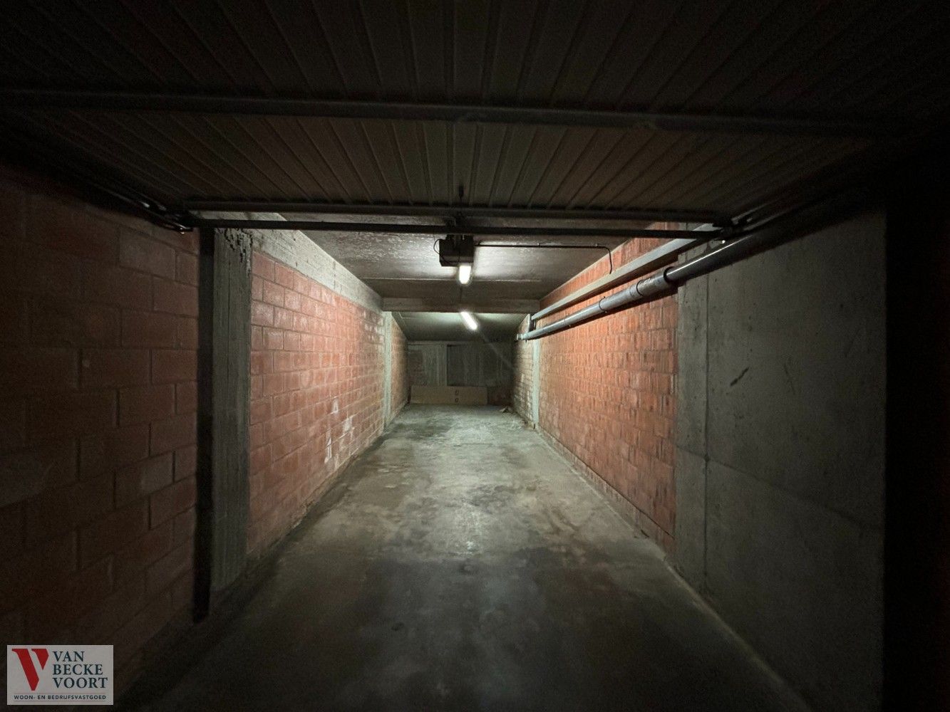 Garagebox in stadscentrum Oostende foto 6