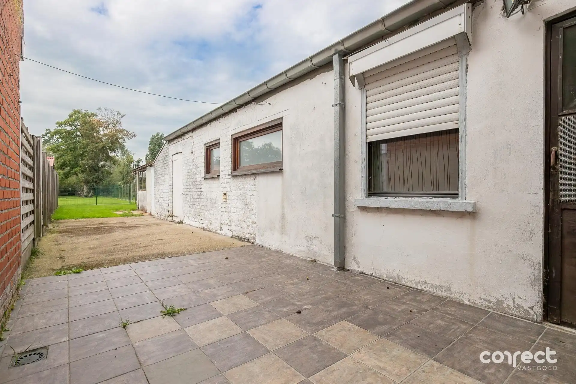 Rustig gelegen woning met 3 slaapkamers, ruime zolder en tuin. foto 11
