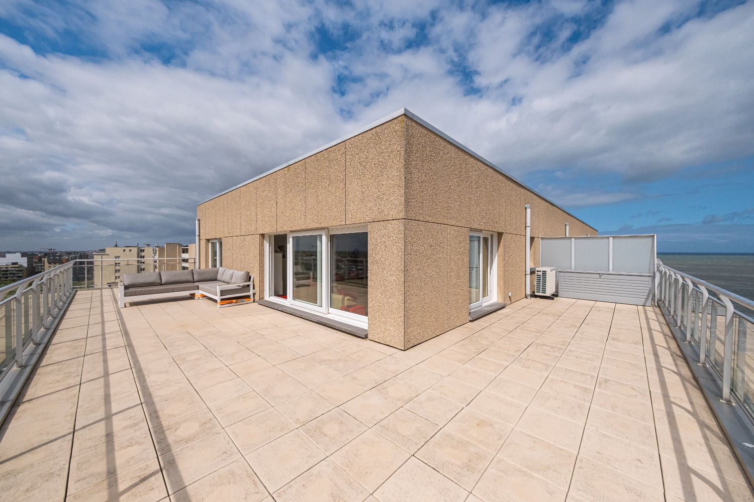 Exclusieve 2 slpk- penthouse met adembenemende uitzichten te Middelkerke. foto 20