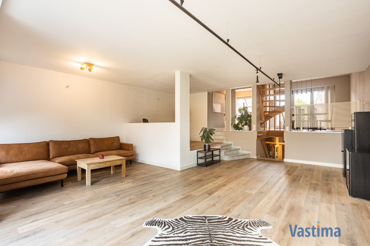 Instapklare architectenwoning met 4 slaapkamers, tuin en garage nabij centrum Erembodegem foto 5