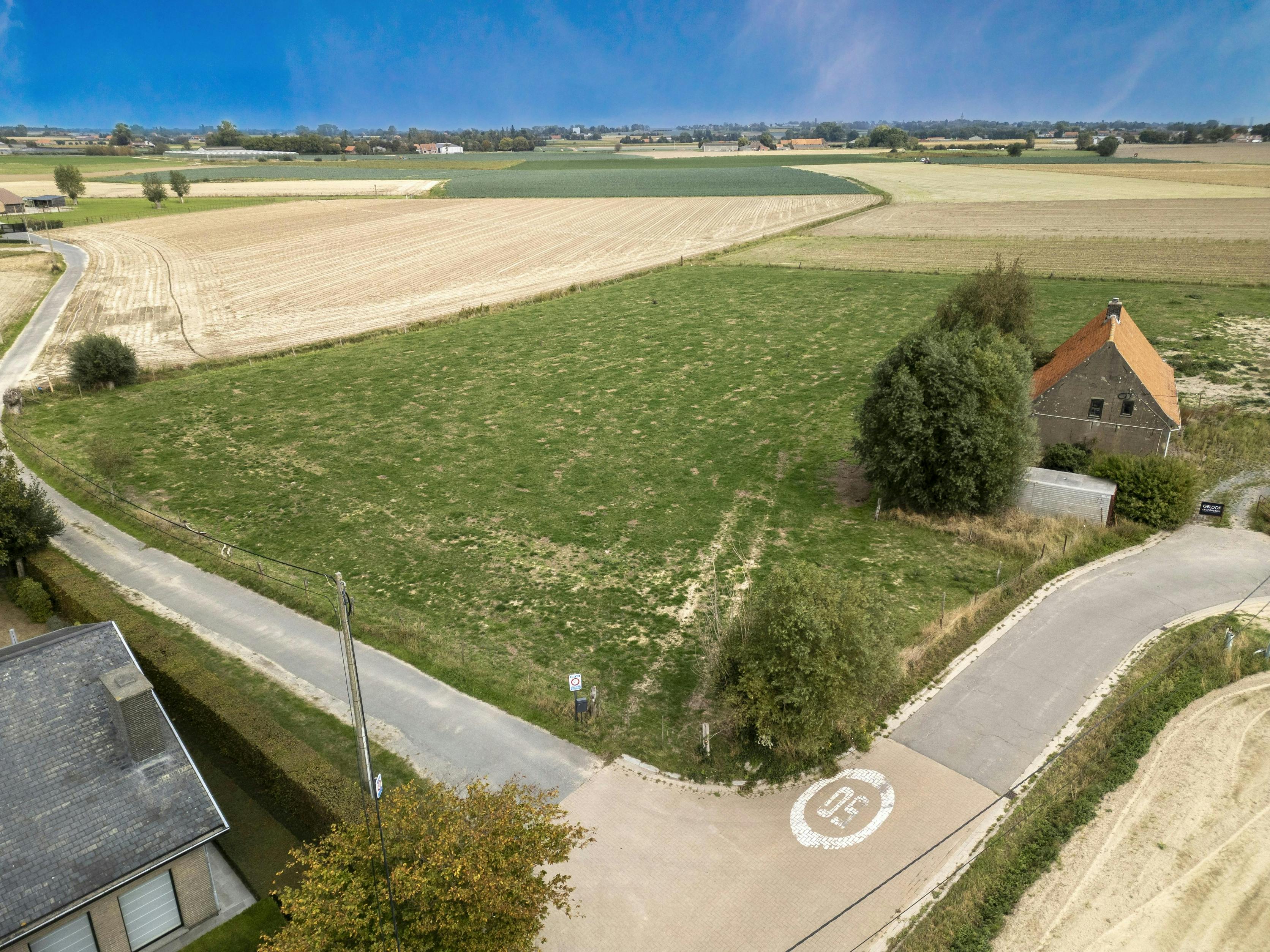 Schitterend gelegen bouwgrond met bouwvergunning! foto 2