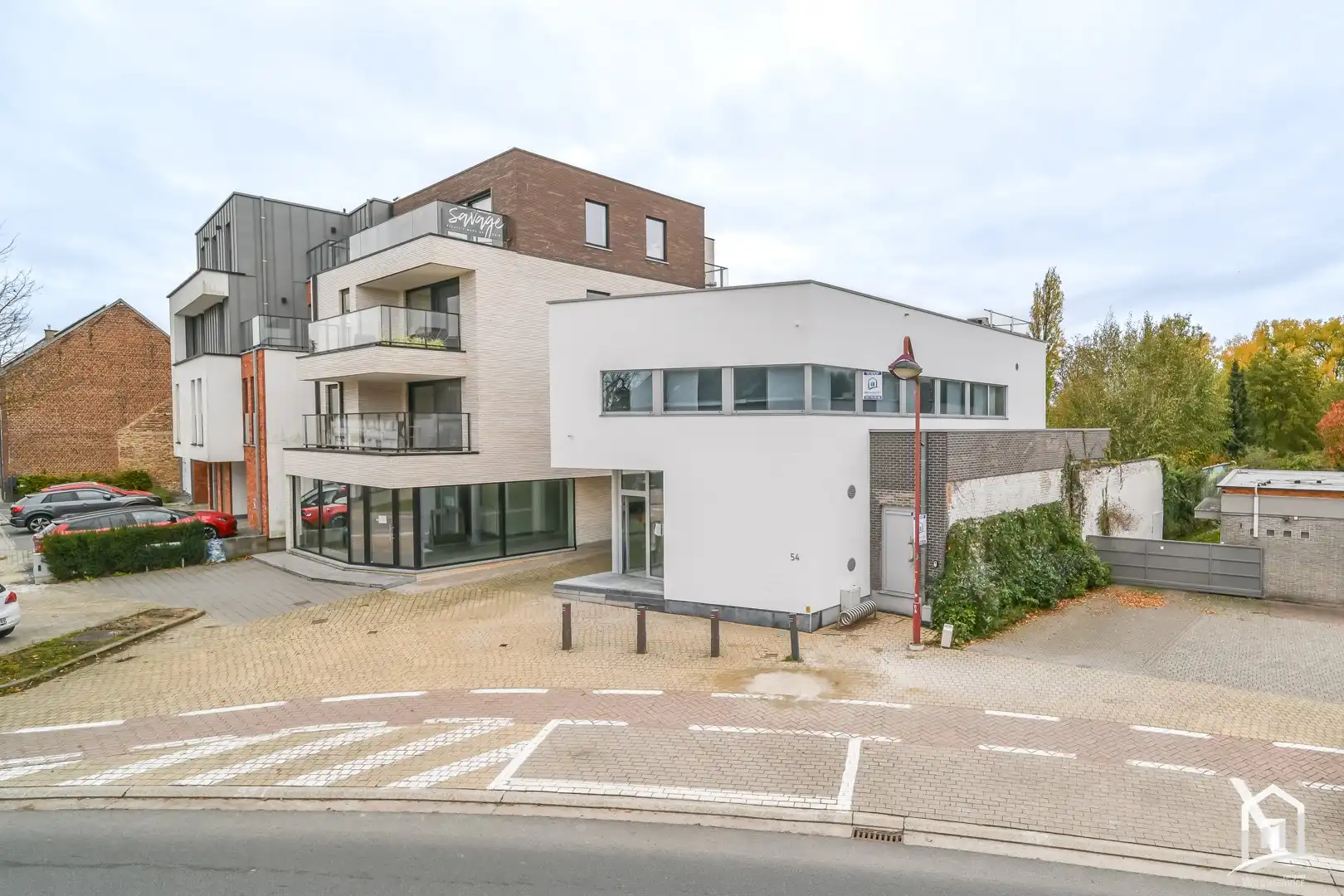 Multifunctioneel investeringspand met aantrekkelijk rendement foto {{pictureIndex}}