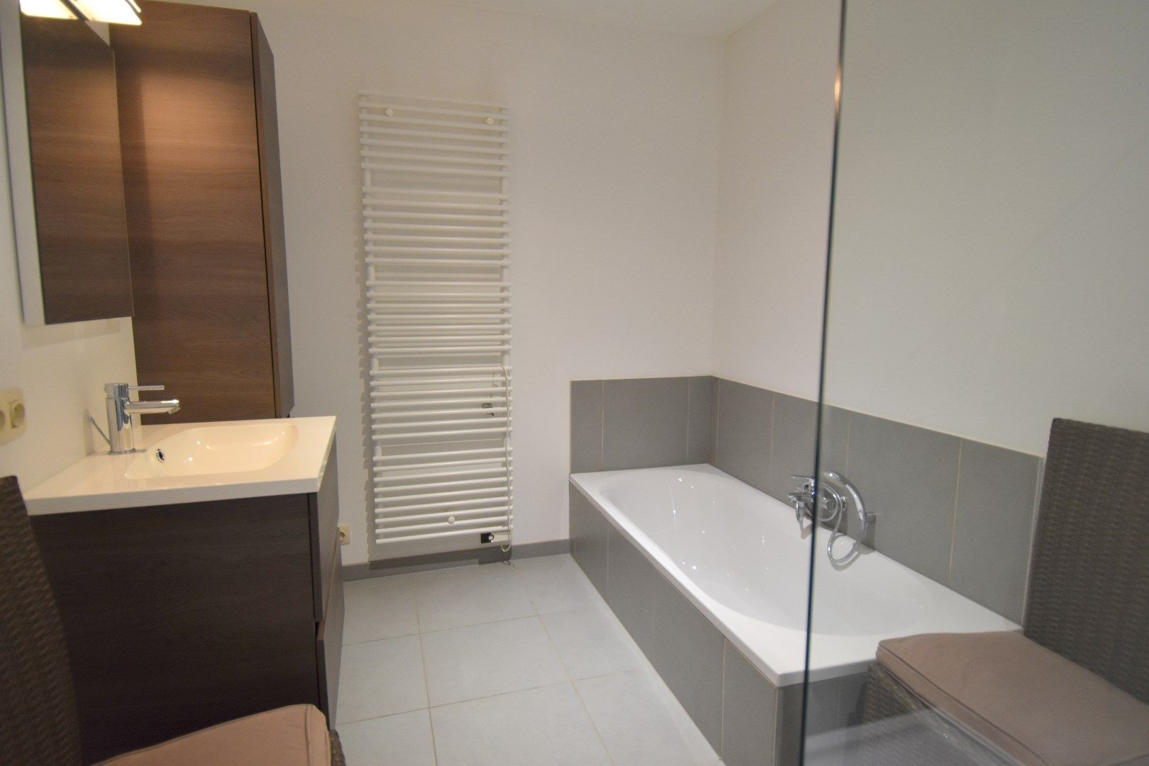Appartement met 2 slaapkamers in het hartje van Gullegem foto 9