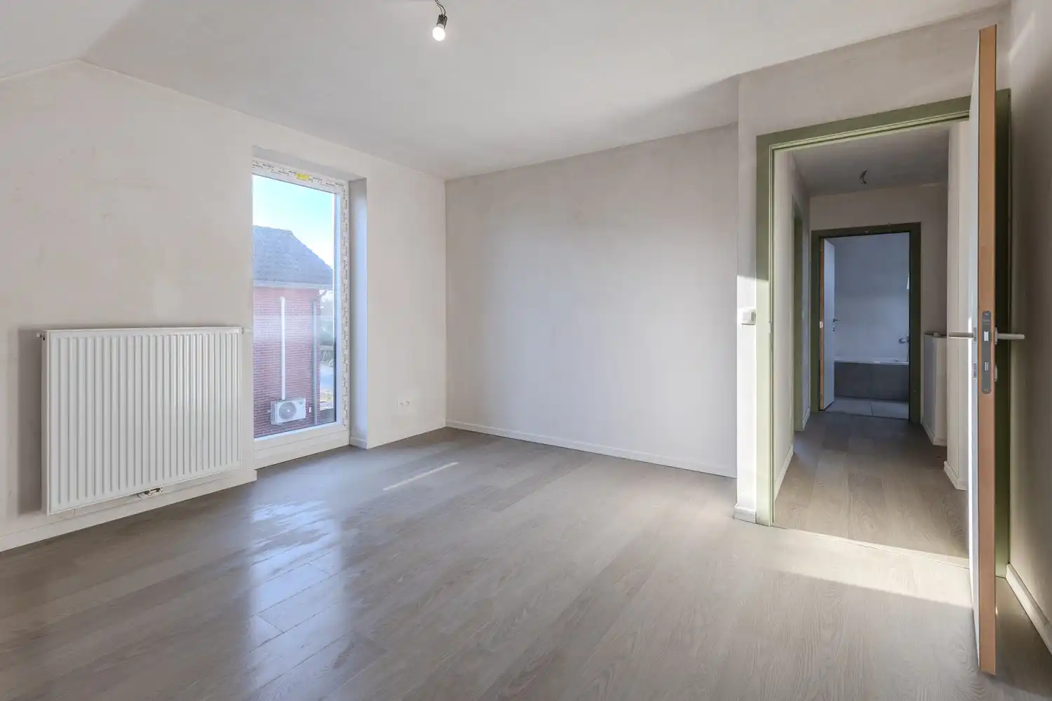 Hedendaagse nieuwbouwwoning met drie slaapkamers op rustige ligging in Neeroeteren foto 23