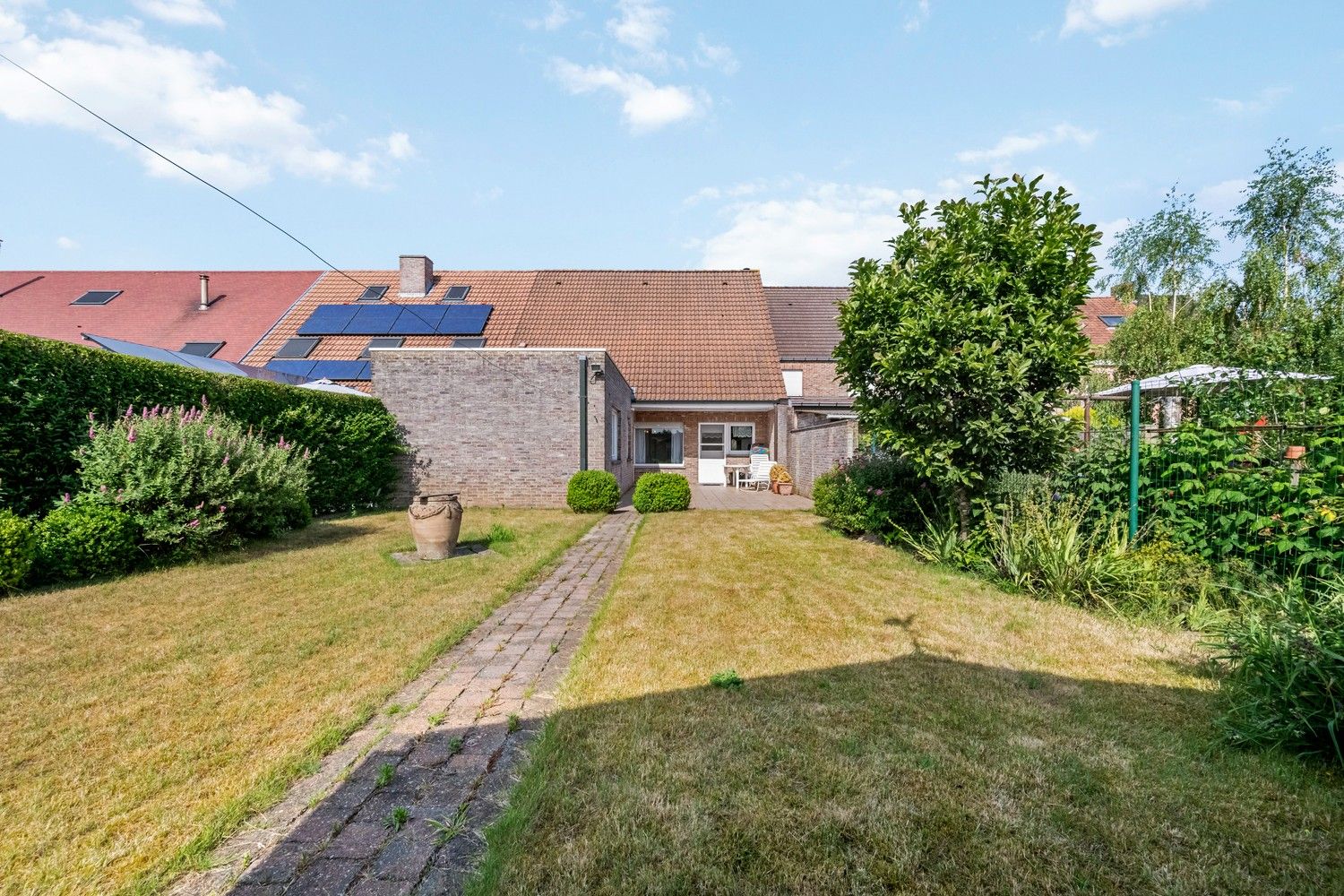 Rijwoning met potentieel, zonnige tuin, garage en uitbreidingsmogelijkheden te koop in Ruddervoorde foto 22