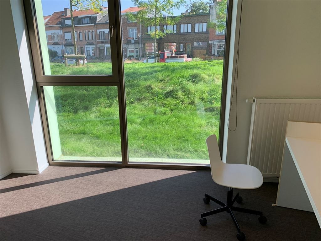 Luxueuze studentenkamers met eigen sanitair! foto 2