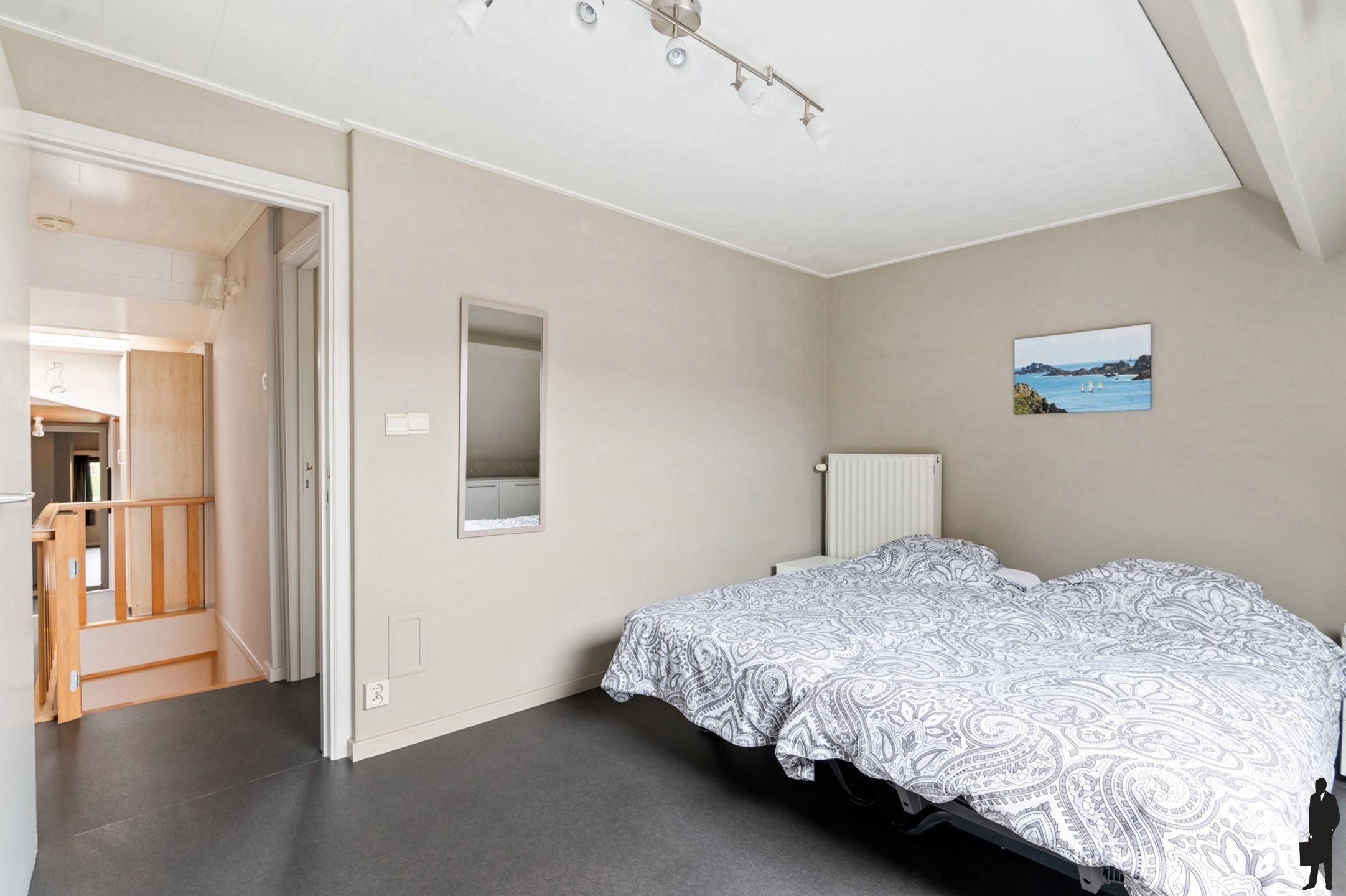 HOB met 4 slpks, bureau en prachtige tuin in centrum Edegem foto 22